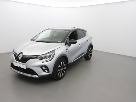 71605_p51 - RENAULT - CAPTUR - 2024