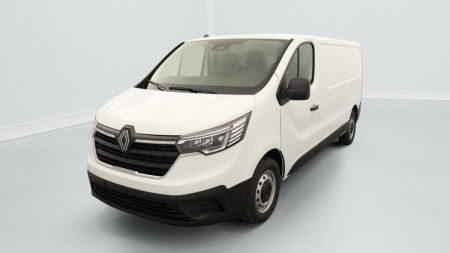 375035_p2 - RENAULT - TRAFIC - 2026