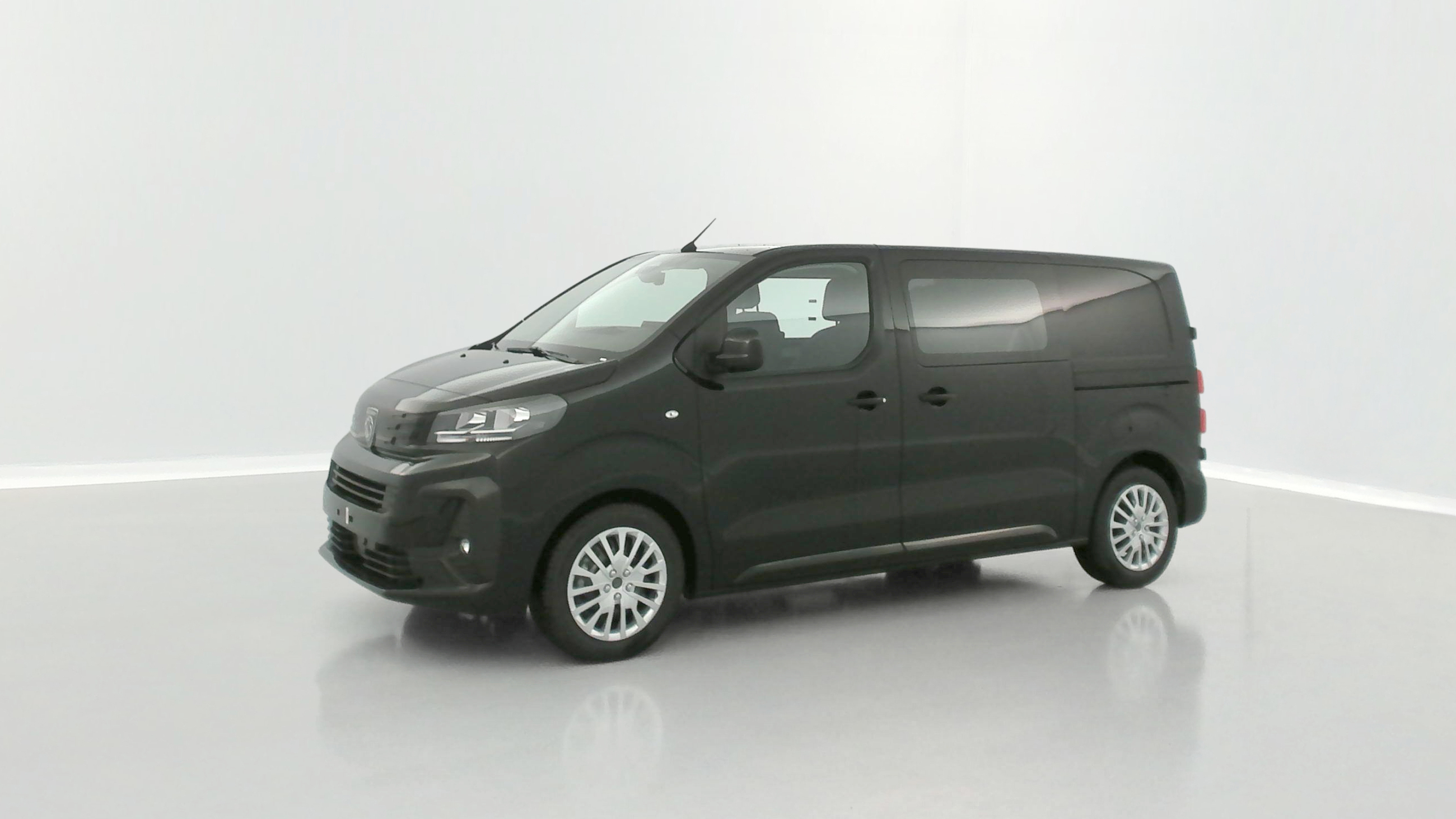 GLI00010257_p53 - PEUGEOT - EXPERT CA - 2025 - photo 20