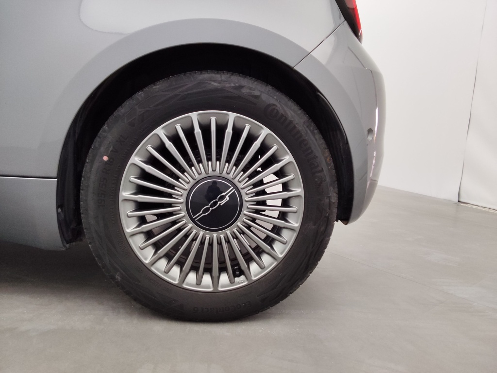 70836_p51 - FIAT - 500 C - 2021 - photo 12