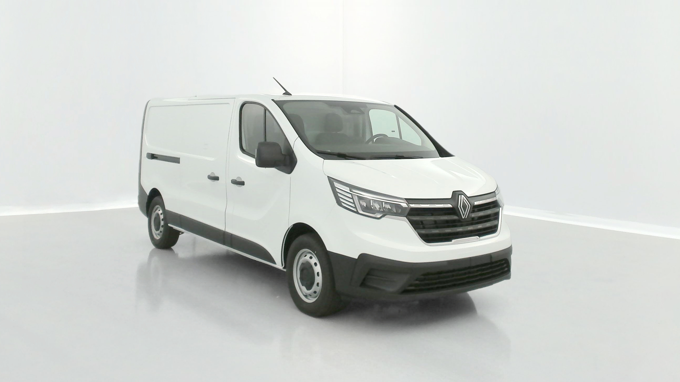 GLI00026309_p53 - RENAULT - TRAFIC - 2025 - photo 1