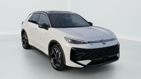 377815_p2 - VOLKSWAGEN - T ROC - 2026