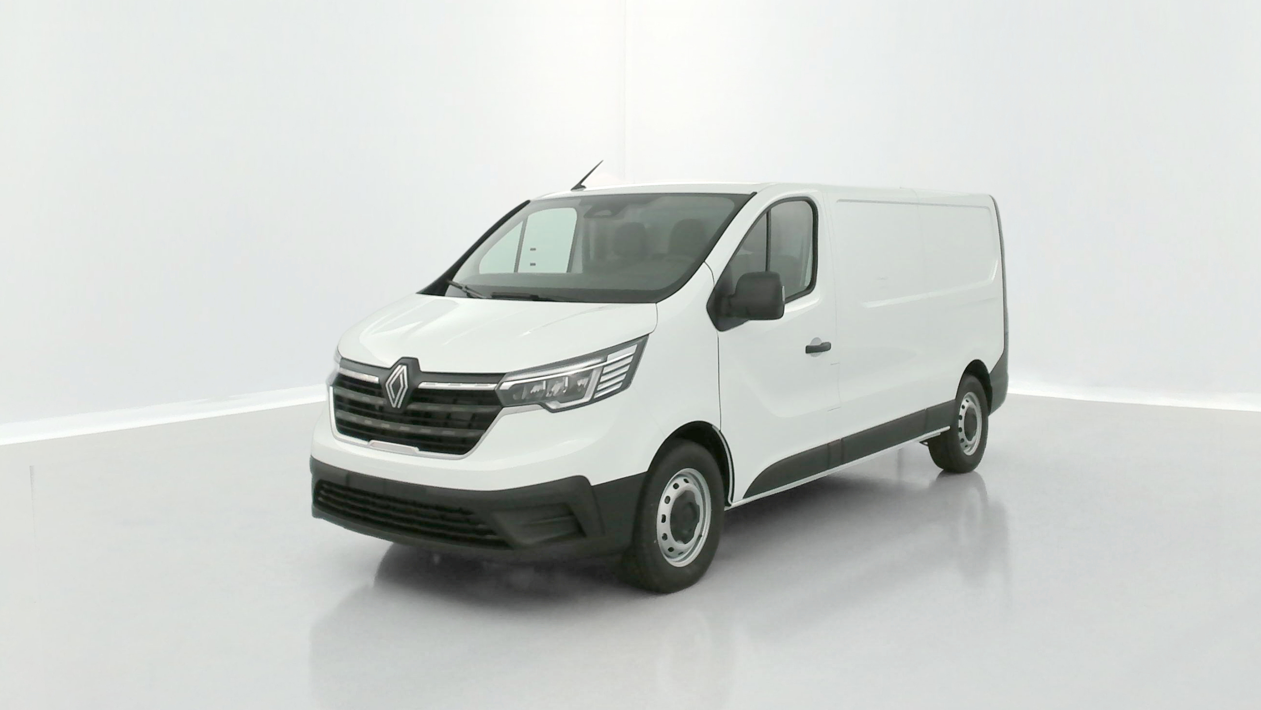 GLI00026546_p53 - RENAULT - TRAFIC - 2026 - photo 3