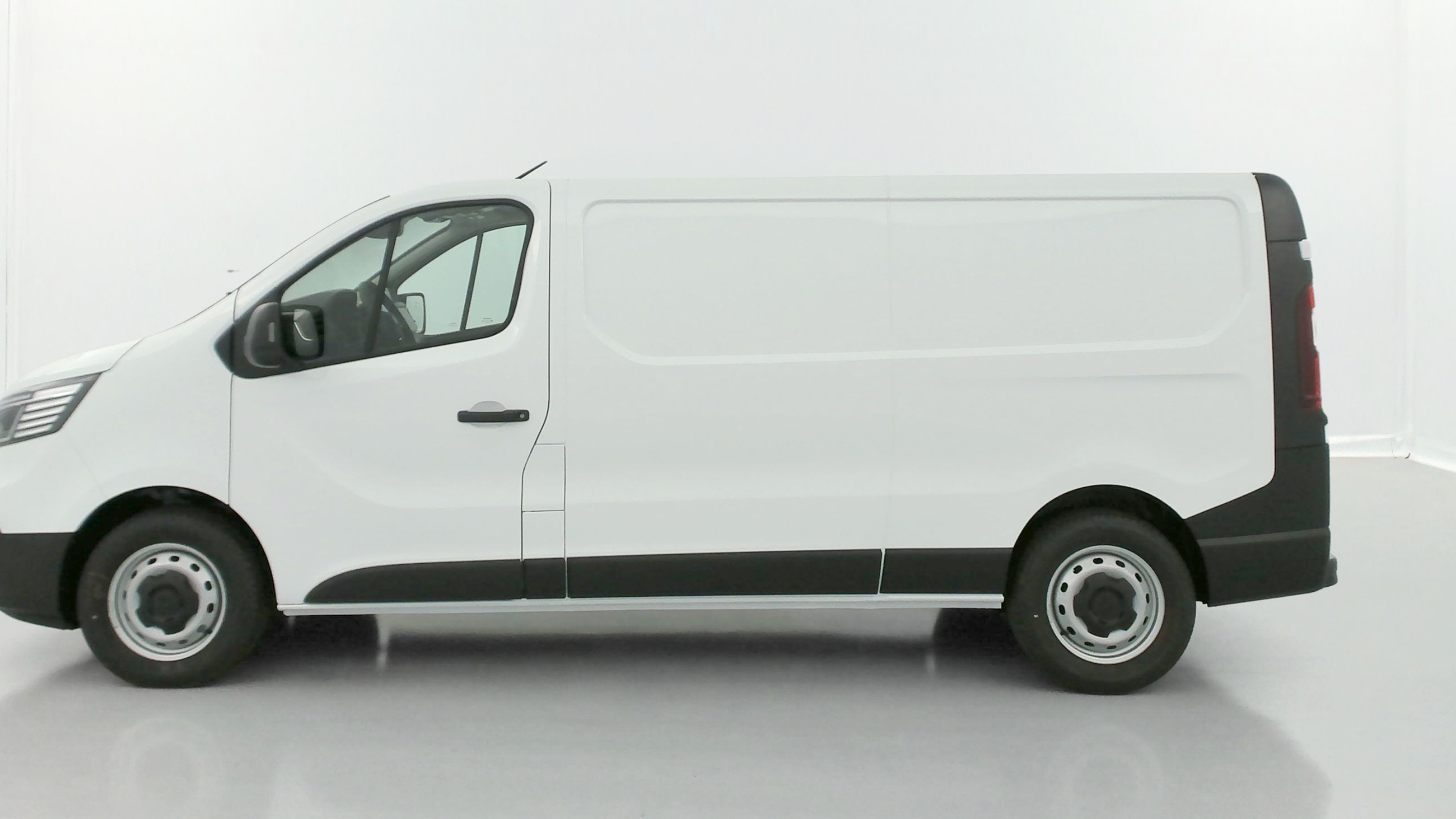 GLI00026546_p53 - RENAULT - TRAFIC - 2026 - photo 4