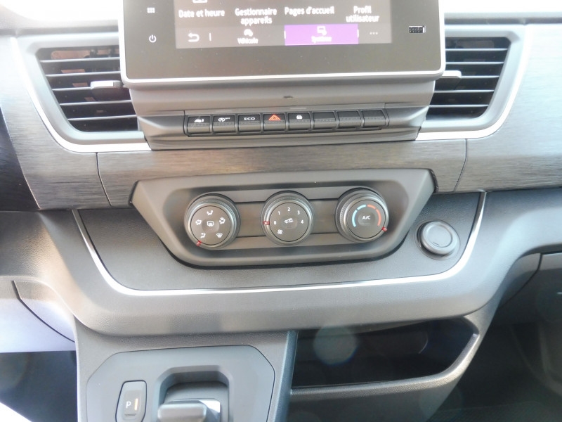 74159_p51 - RENAULT - TRAFIC - 2025 - photo 9