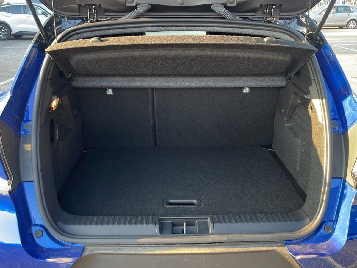 363807_p2 - RENAULT - CAPTUR - 2025 - photo 10