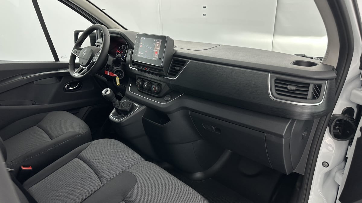 386013_p2 - RENAULT - TRAFIC - 2026 - photo 7