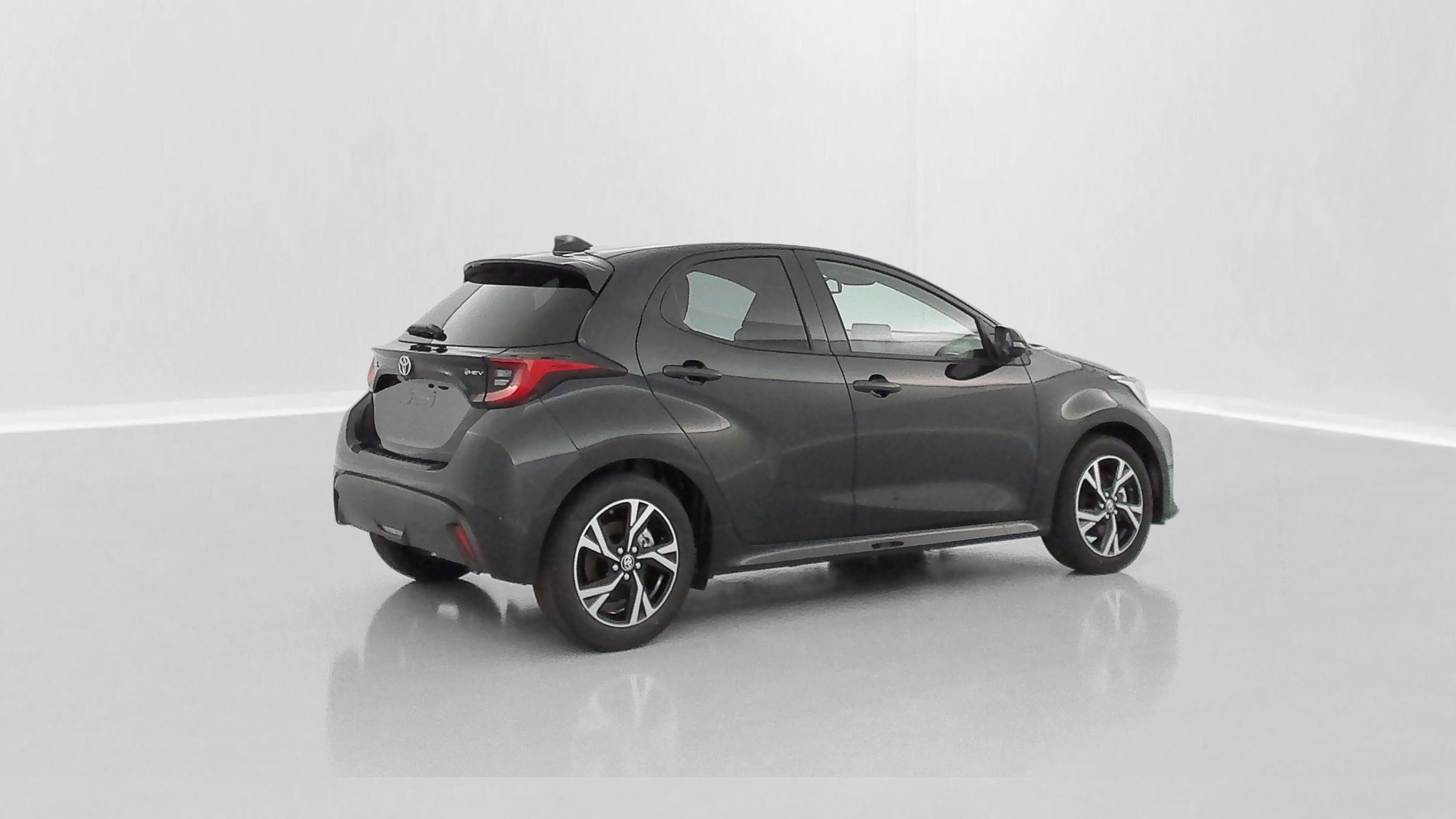 GLI00035401_p53 - TOYOTA - YARIS - 2025 - photo 29