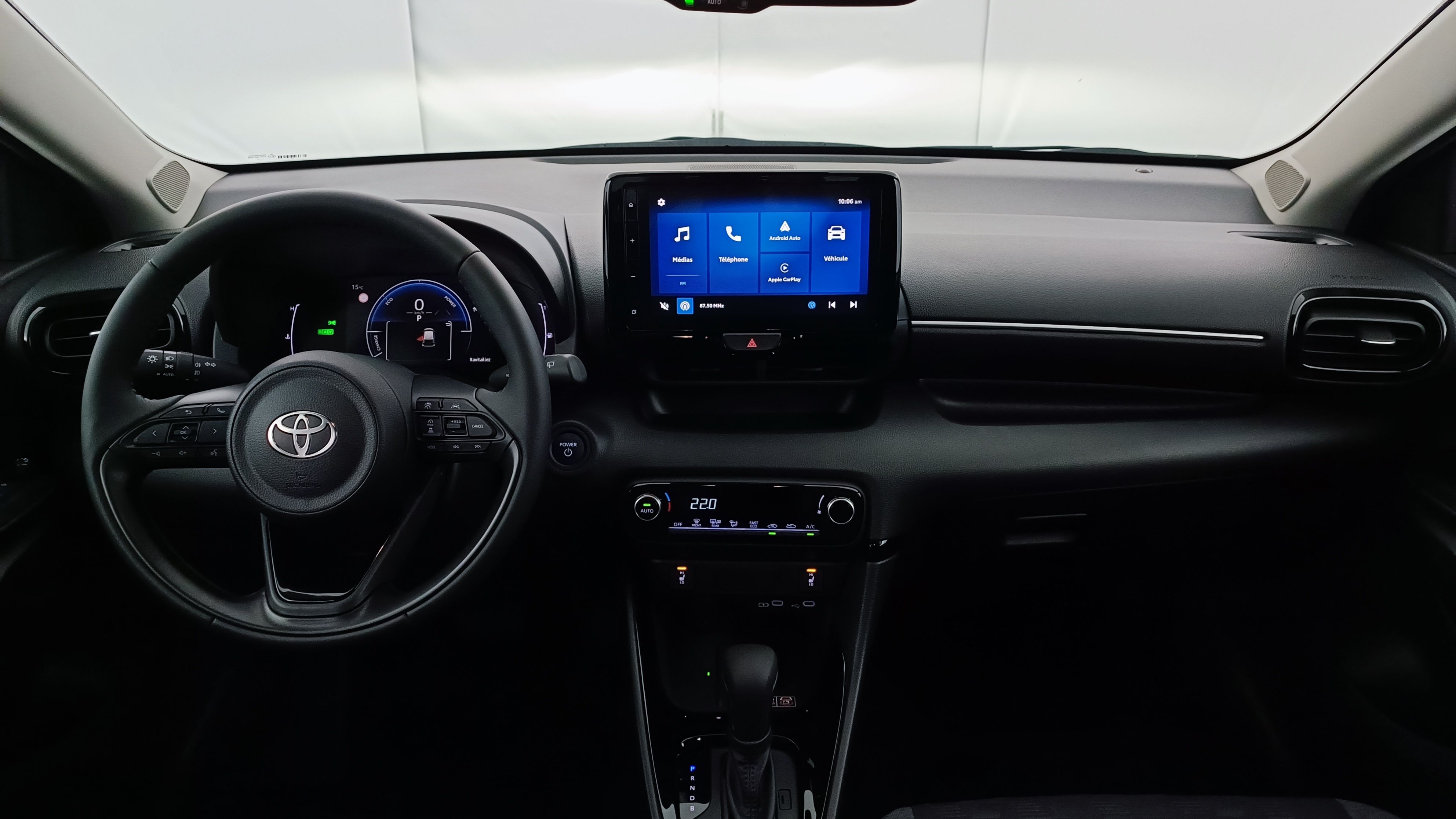 GLI00035402_p53 - TOYOTA - YARIS - 2025 - photo 7