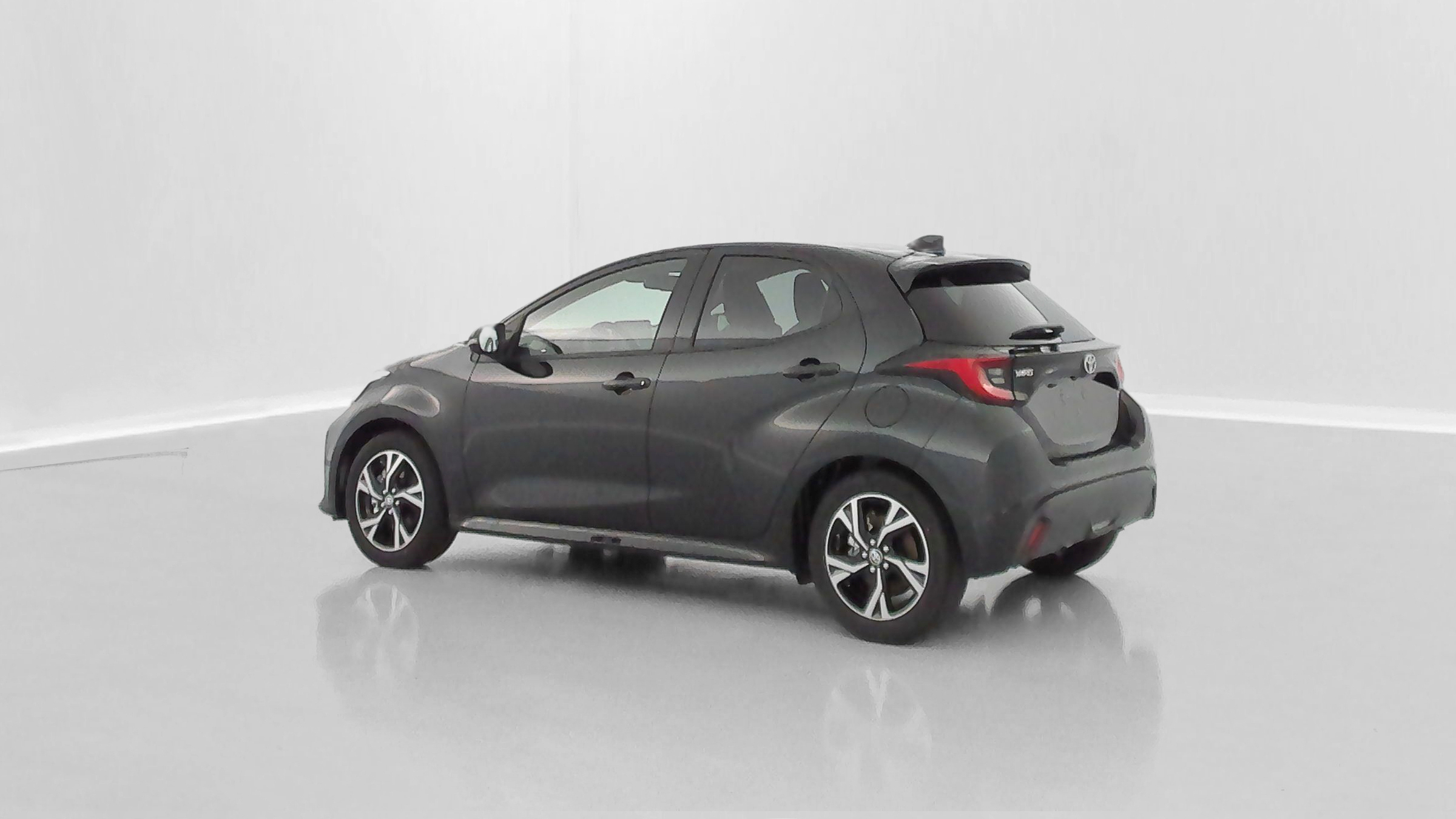 GLI00035400_p53 - TOYOTA - YARIS - 2025 - photo 28