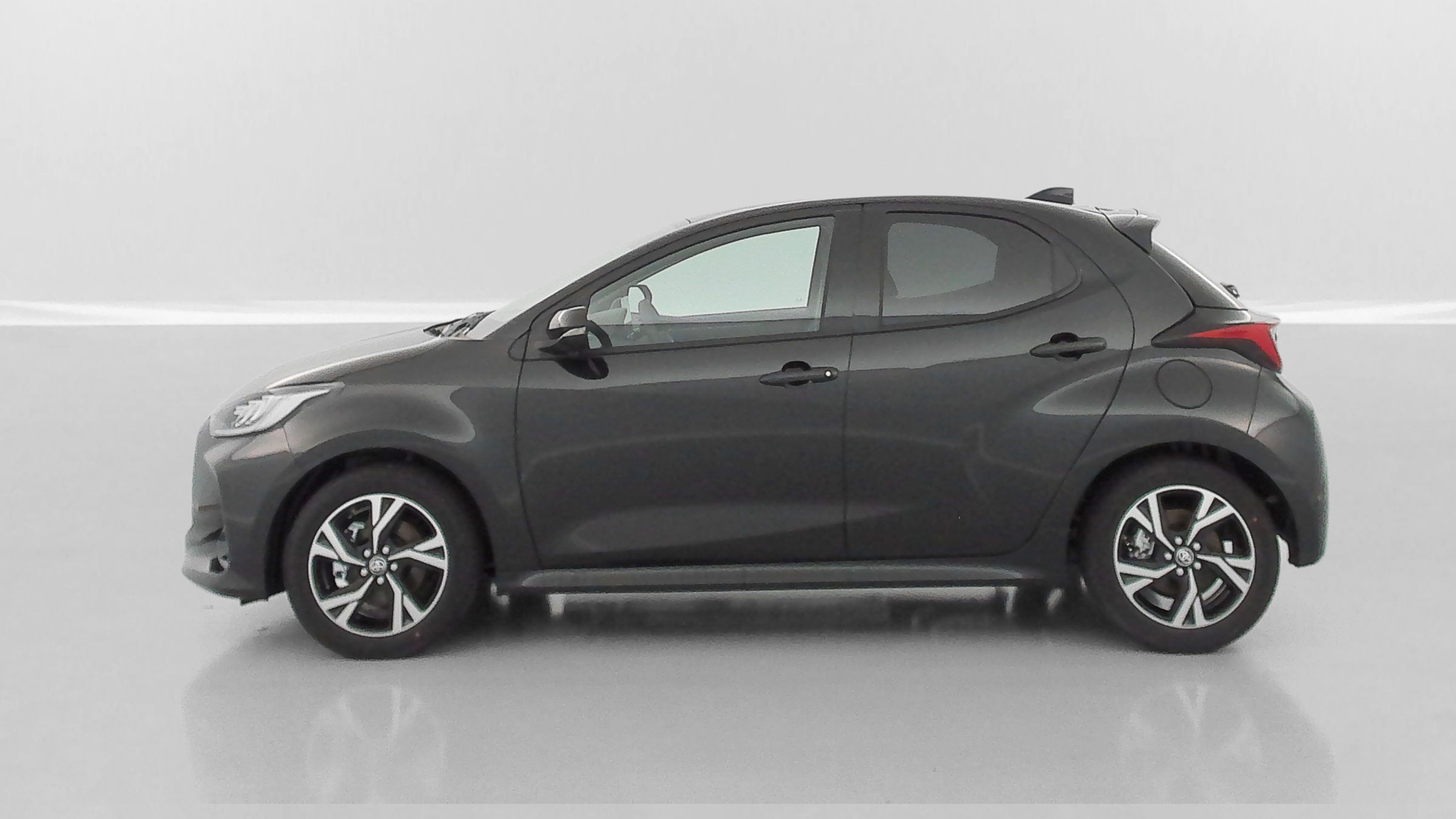 GLI00035396_p53 - TOYOTA - YARIS - 2025 - photo 4