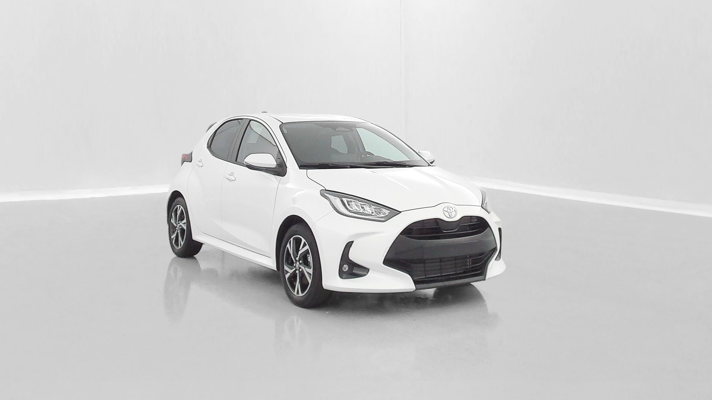 GLI00035388_p53 - TOYOTA - YARIS - 2025 - photo 1