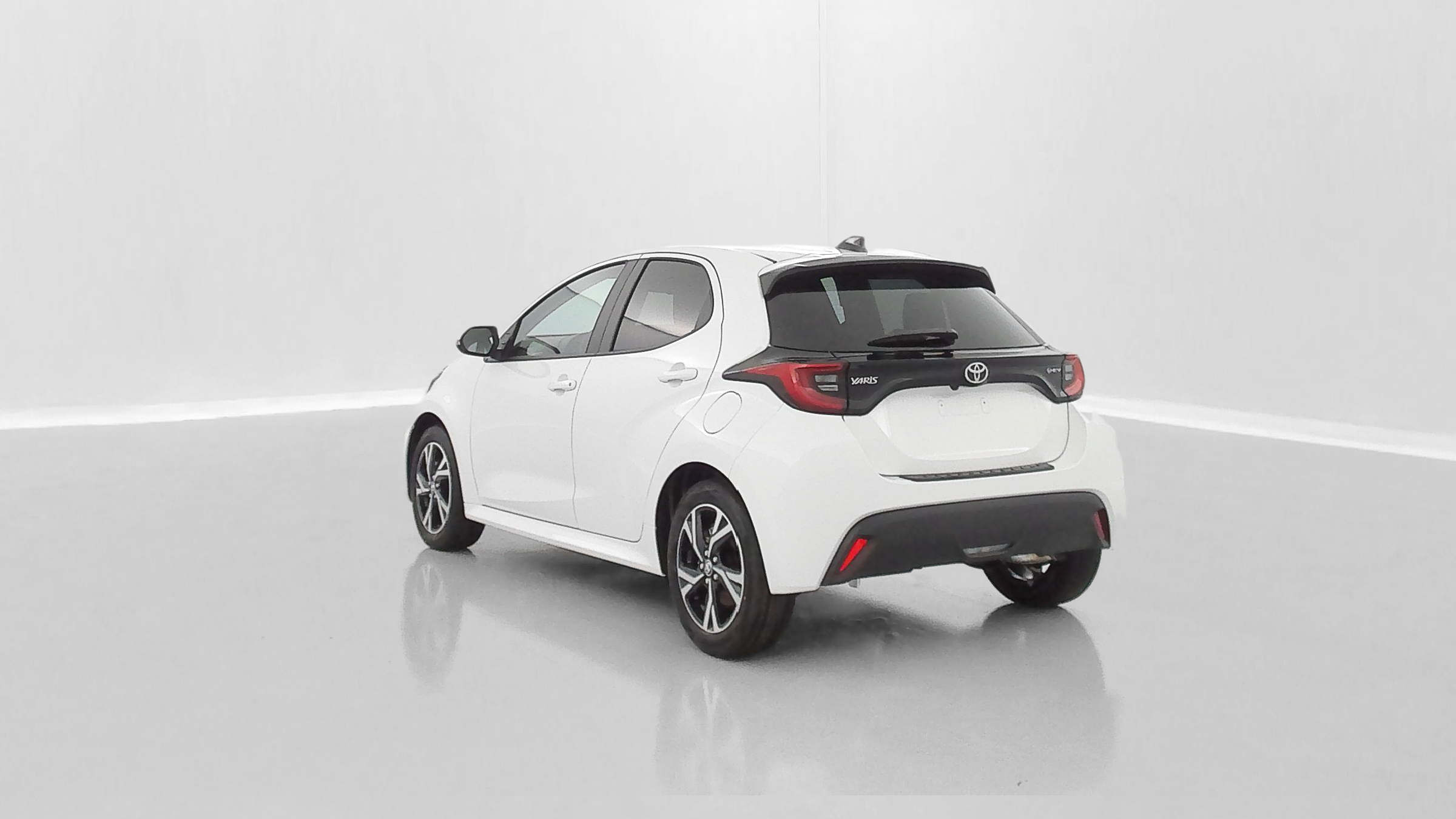 GLI00035388_p53 - TOYOTA - YARIS - 2025 - photo 5