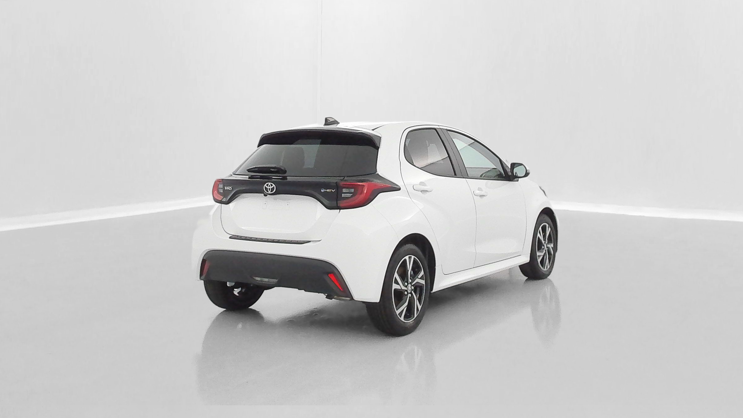 GLI00035388_p53 - TOYOTA - YARIS - 2025 - photo 25