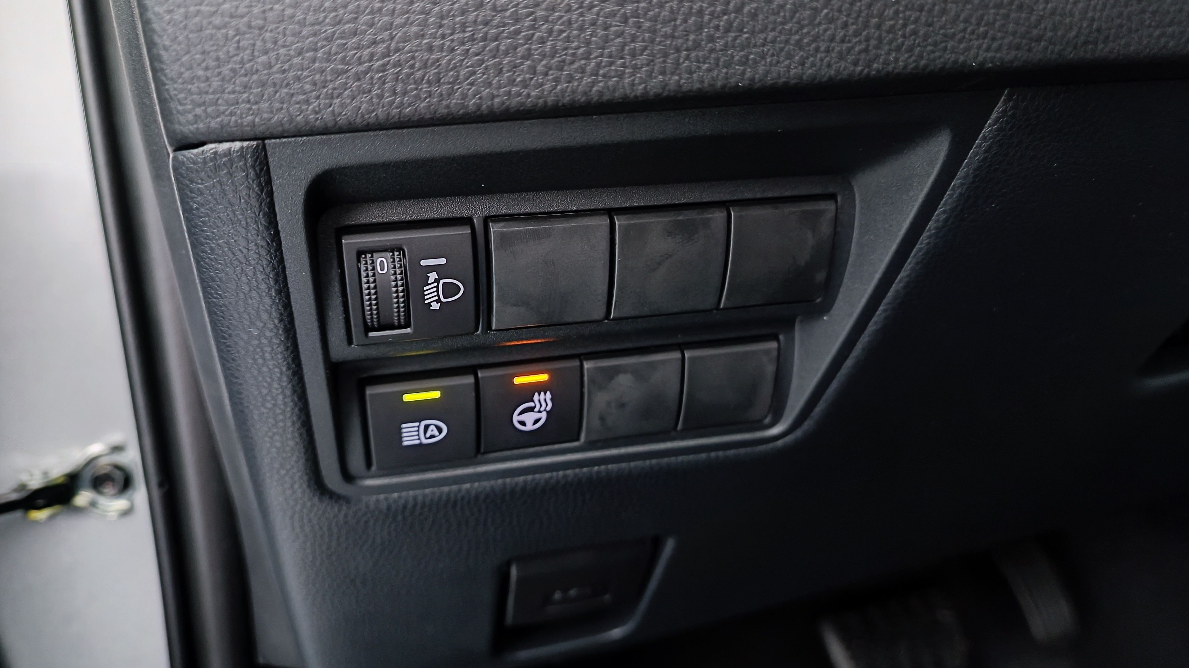 GLI00035391_p53 - TOYOTA - YARIS - 2025 - photo 23