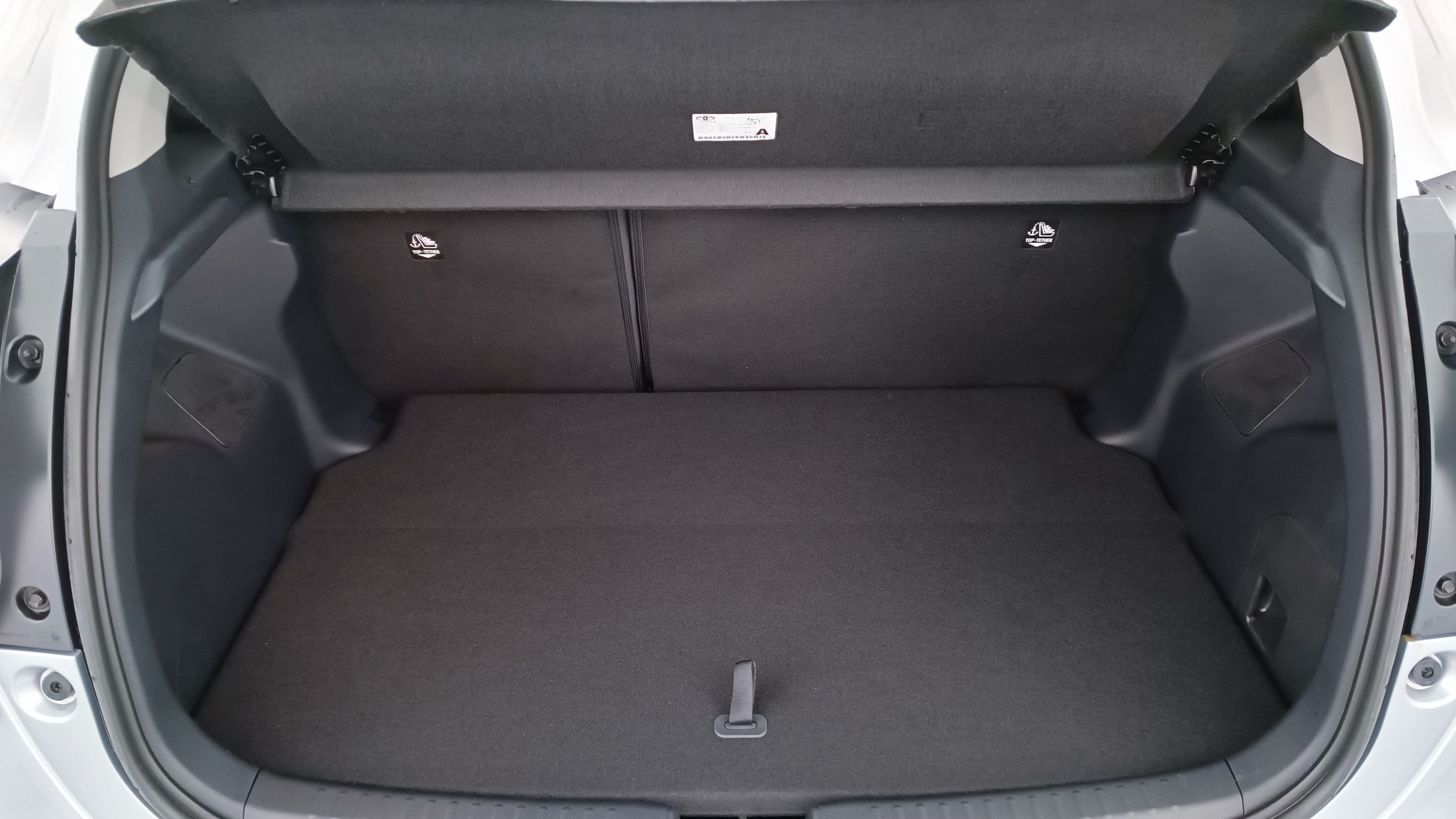 GLI00035392_p53 - TOYOTA - YARIS - 2025 - photo 10