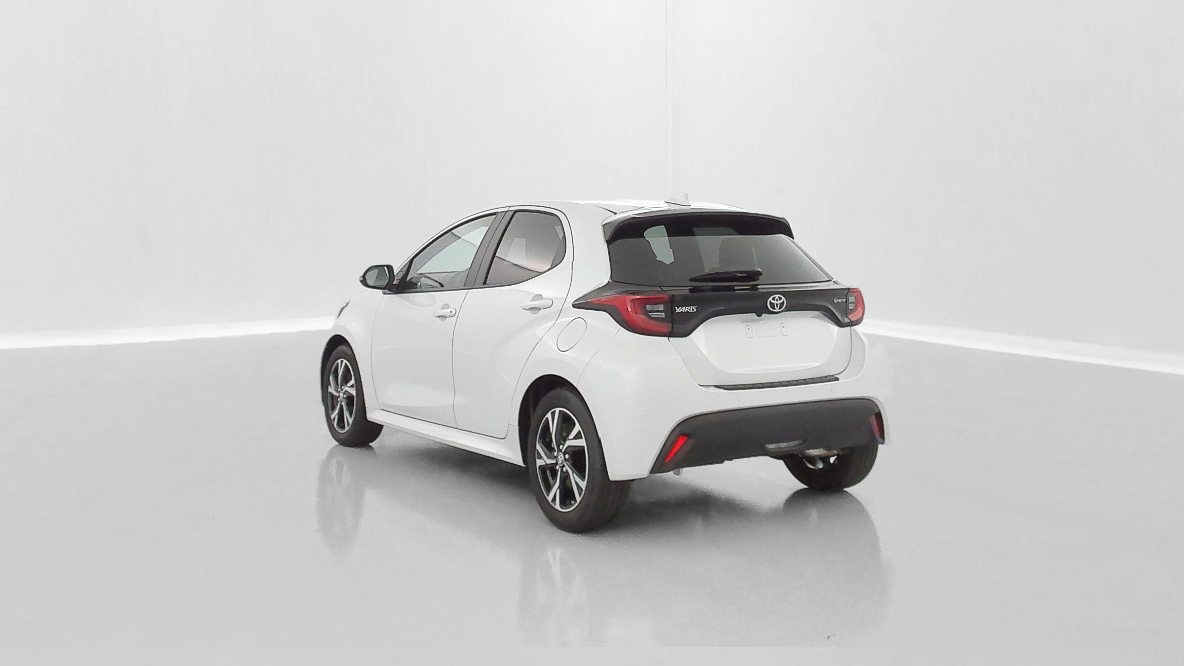 GLI00035389_p53 - TOYOTA - YARIS - 2025 - photo 5