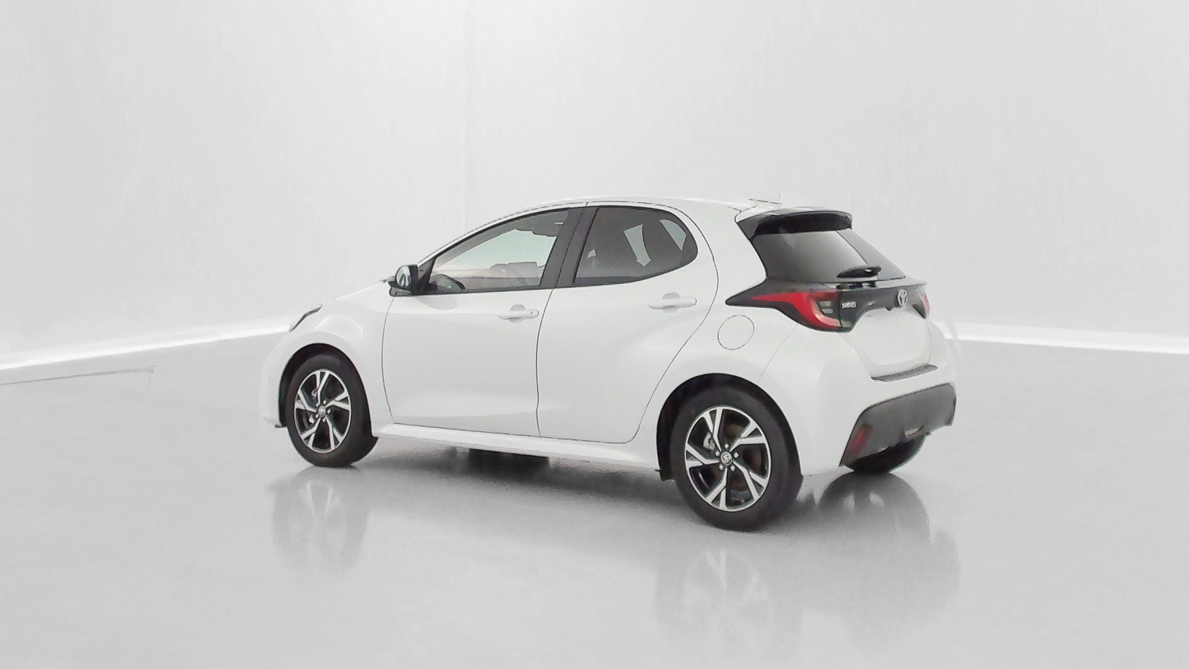 GLI00035384_p53 - TOYOTA - YARIS - 2025 - photo 28