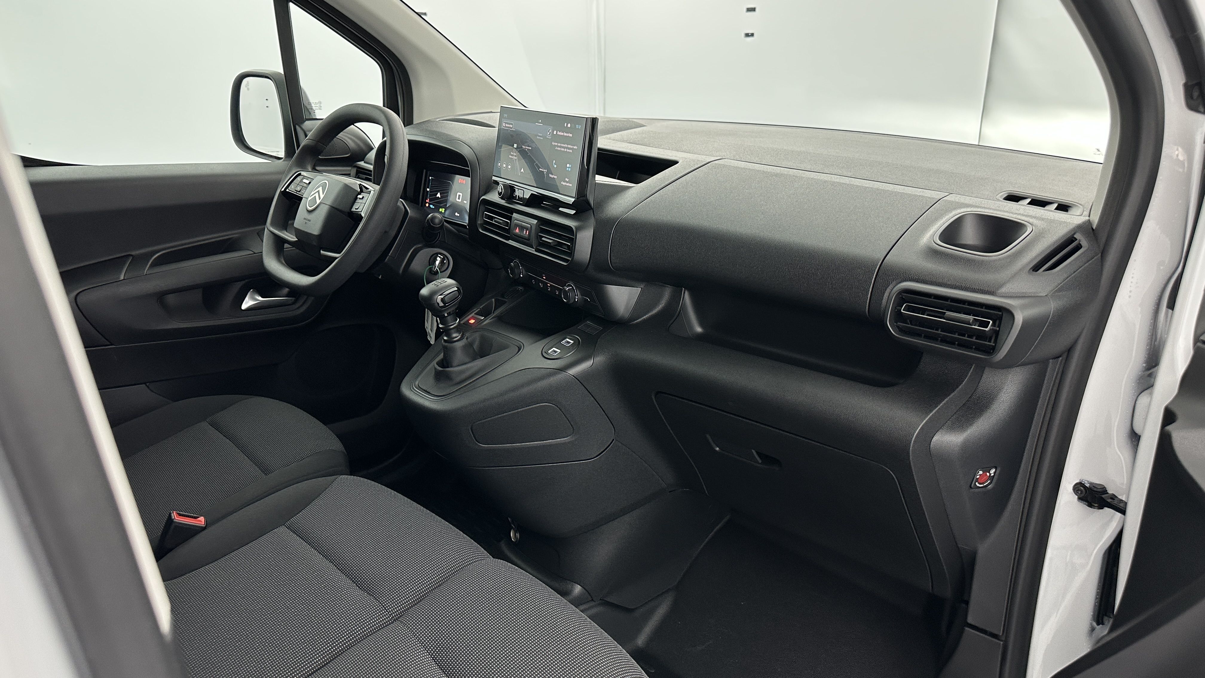 GLI00017542_p53 - CITROEN - BERLINGO - 2025 - photo 7