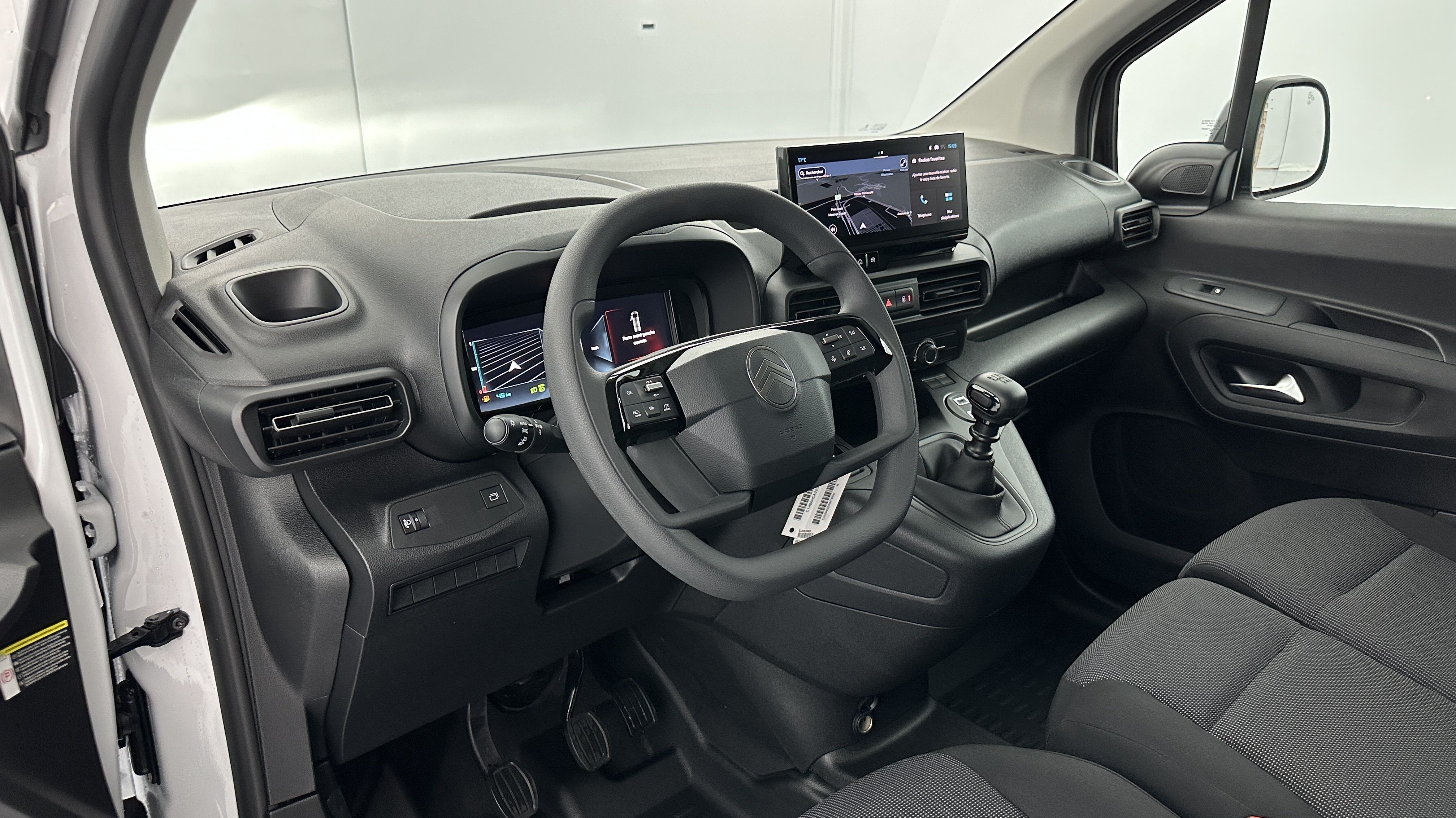 GLI00017535_p53 - CITROEN - BERLINGO - 2025 - photo 6