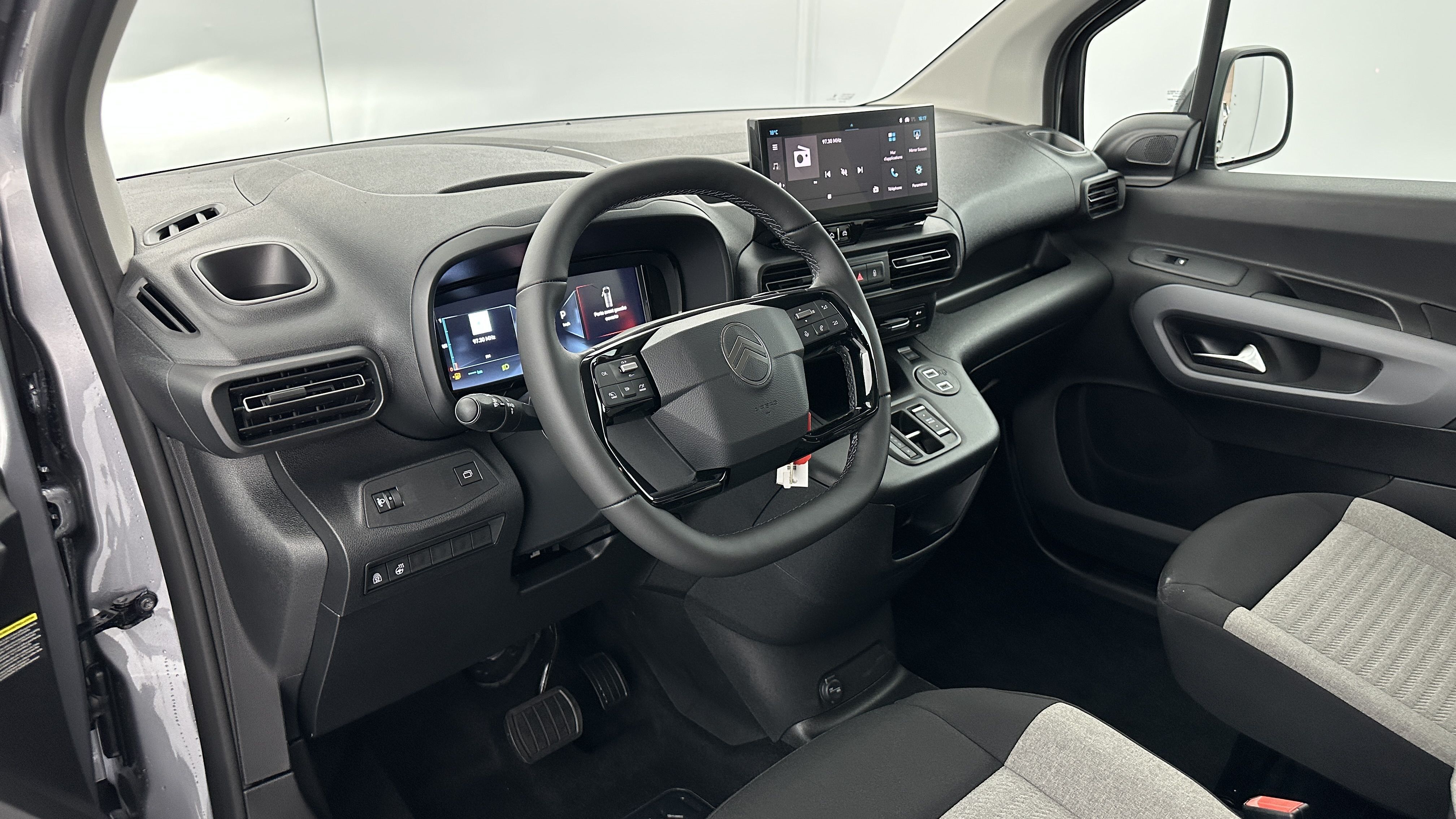 GLI00035033_p53 - CITROEN - BERLINGO - 2025 - photo 6