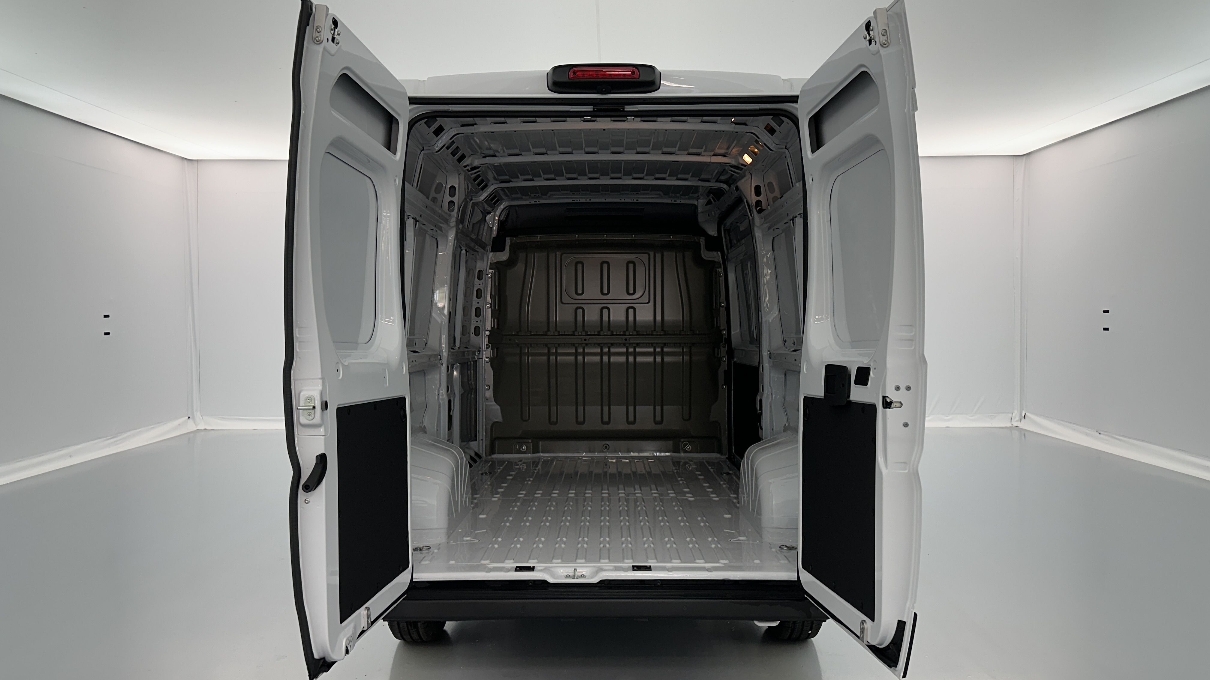 GLI00027145_p53 - PEUGEOT - BOXER - 2025 - photo 9