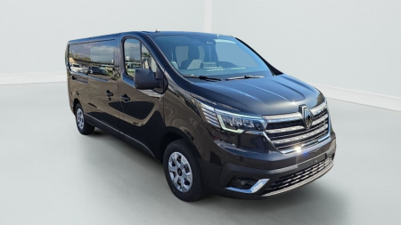 357226_p2 - RENAULT - TRAFIC - 2025