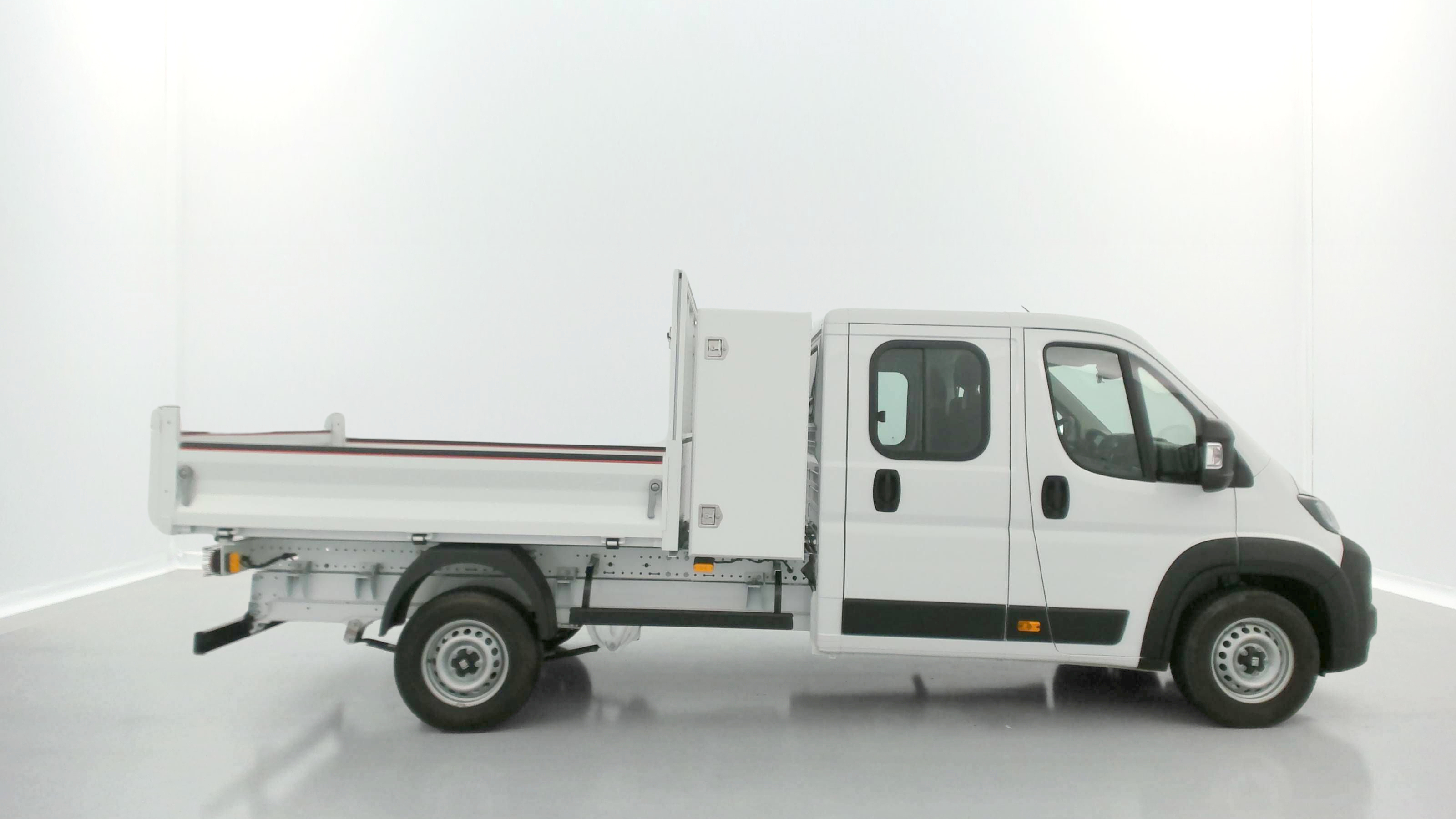 GLI00024216_p53 - FIAT - DUCATO CA - 2025 - photo 20