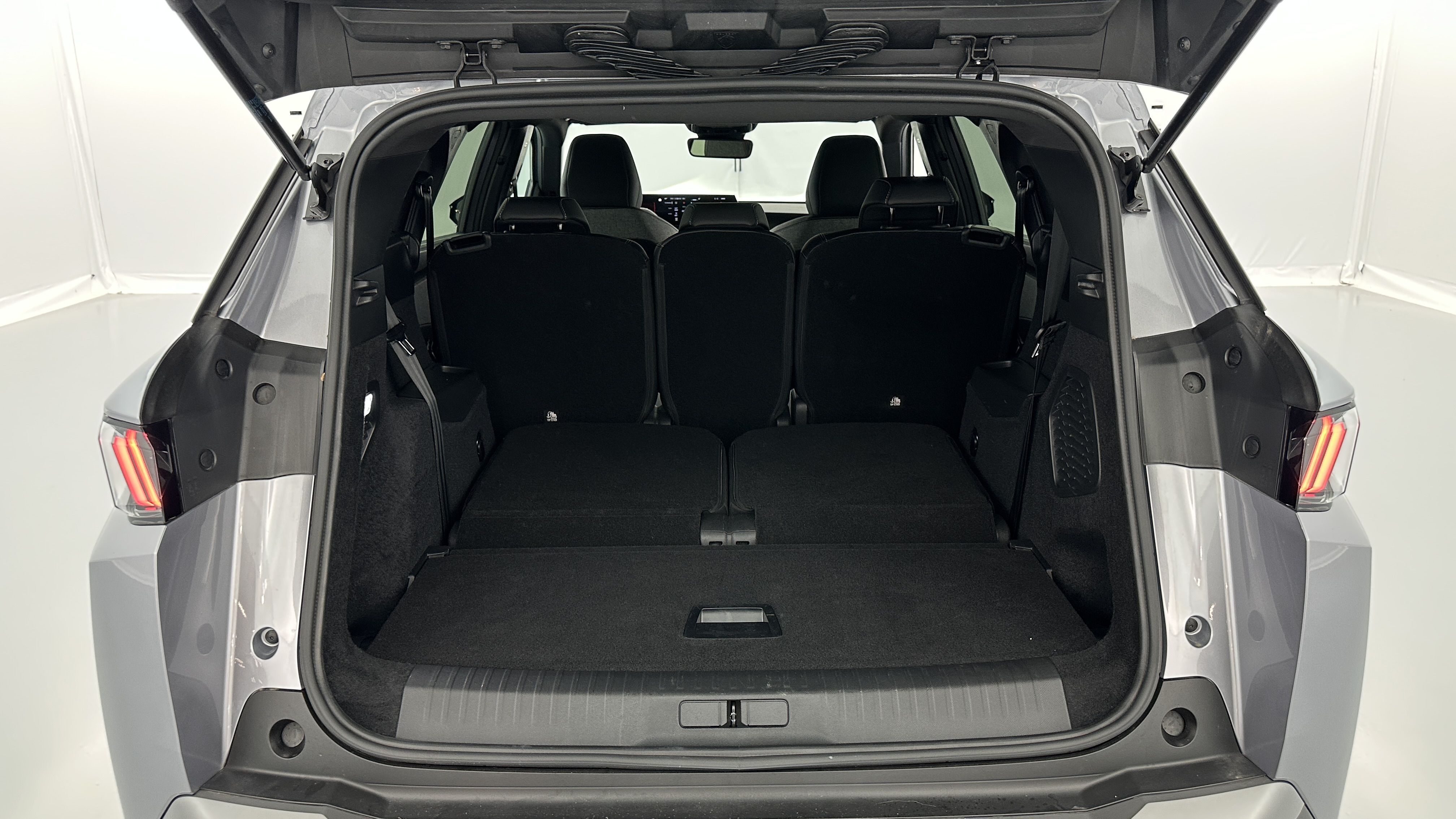 GLI00036202_p53 - PEUGEOT - 5008 - 2025 - photo 10