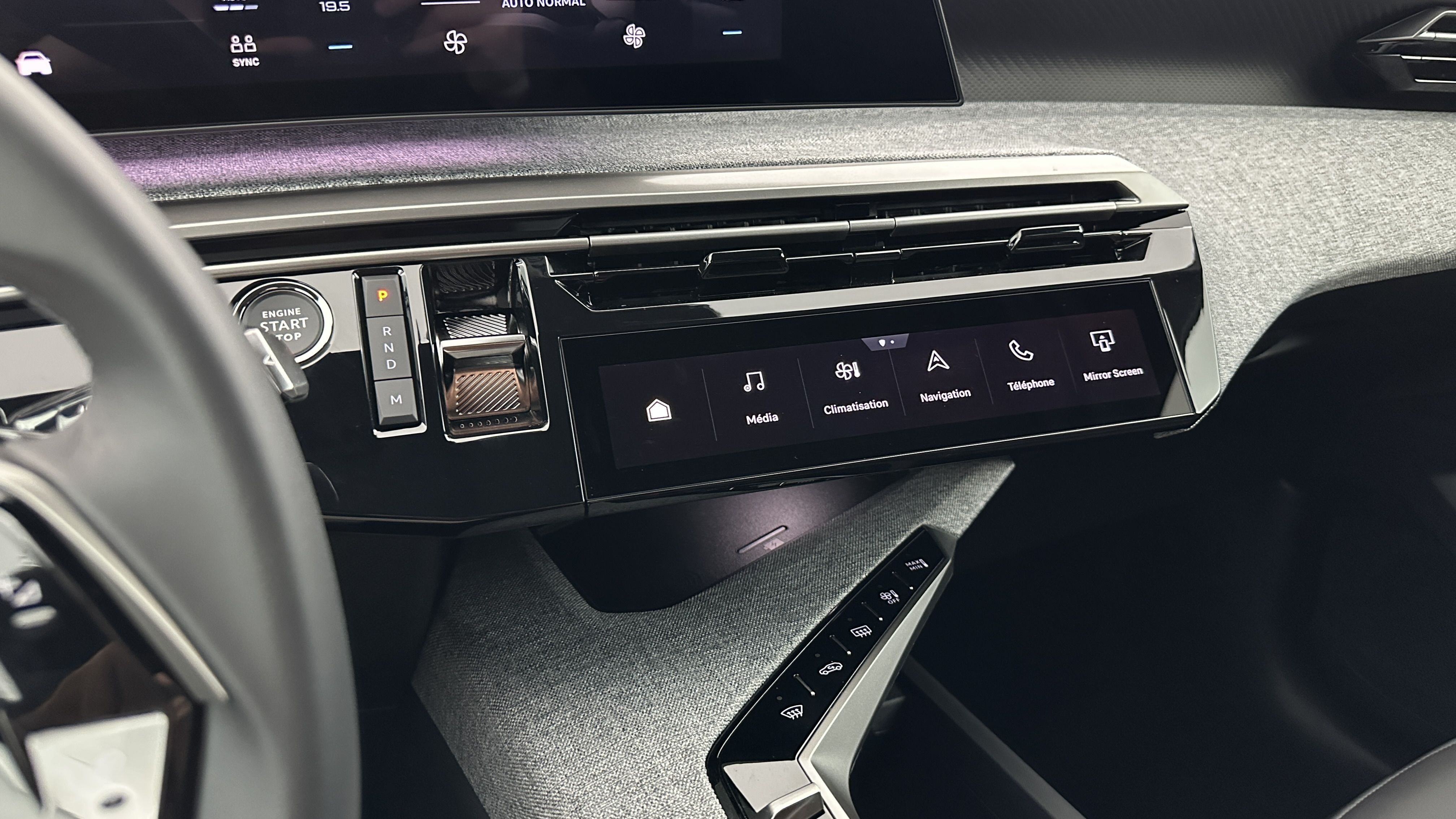 GLI00036207_p53 - PEUGEOT - 5008 - 2025 - photo 25