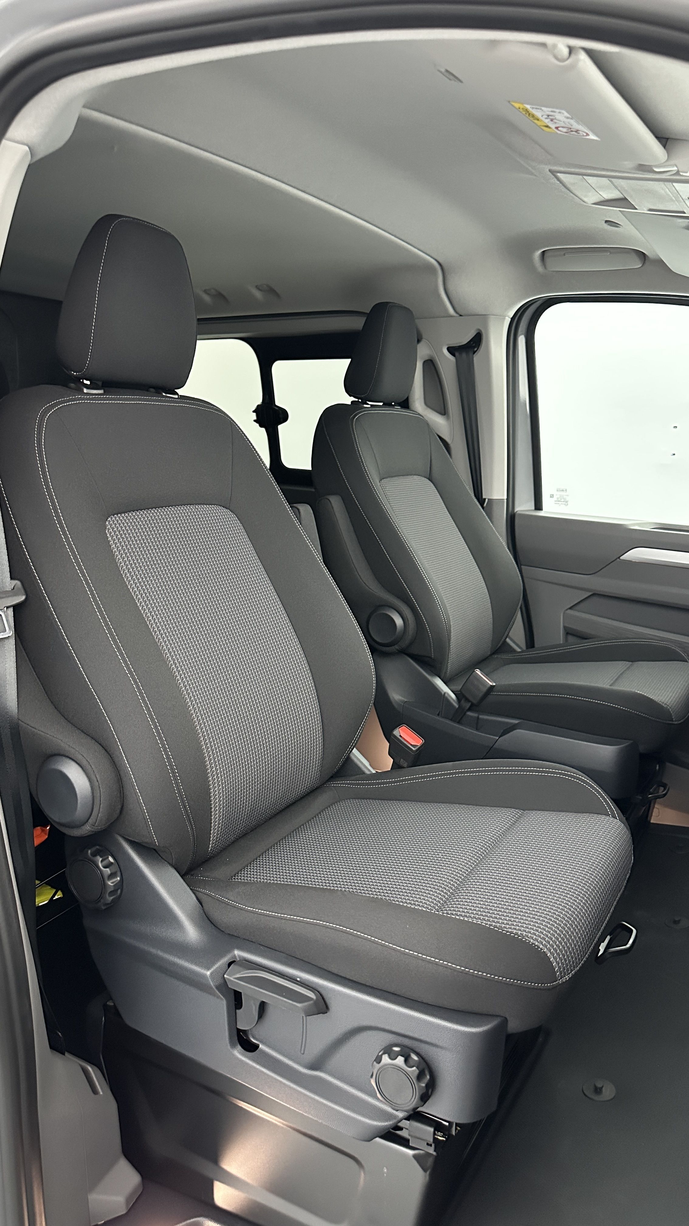 GLI00035044_p53 - VOLKSWAGEN - TRANSPORTER PROCAB - 2026 - photo 13