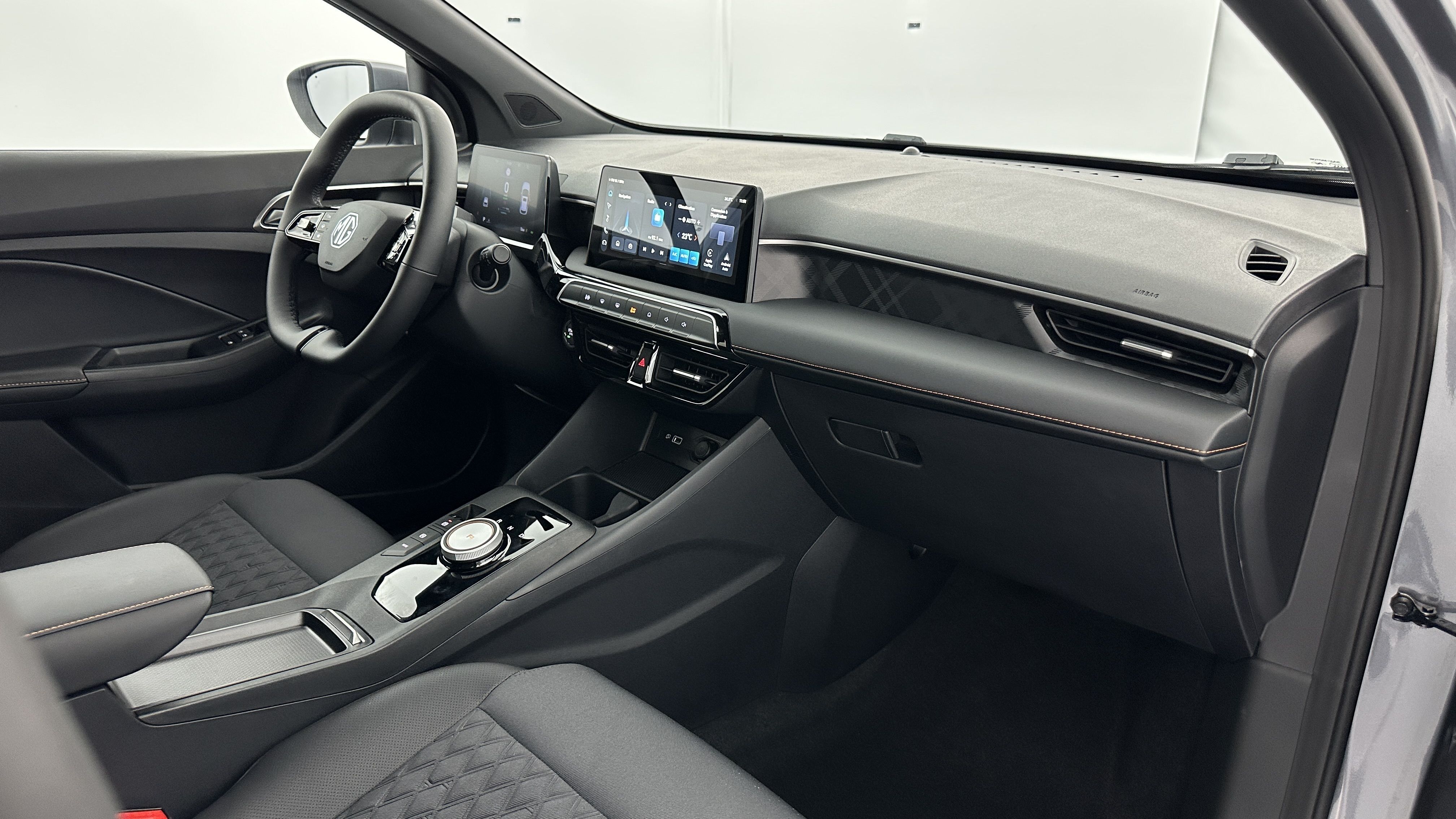 GLI00035133_p53 - MG - MG3 - 2026 - photo 8