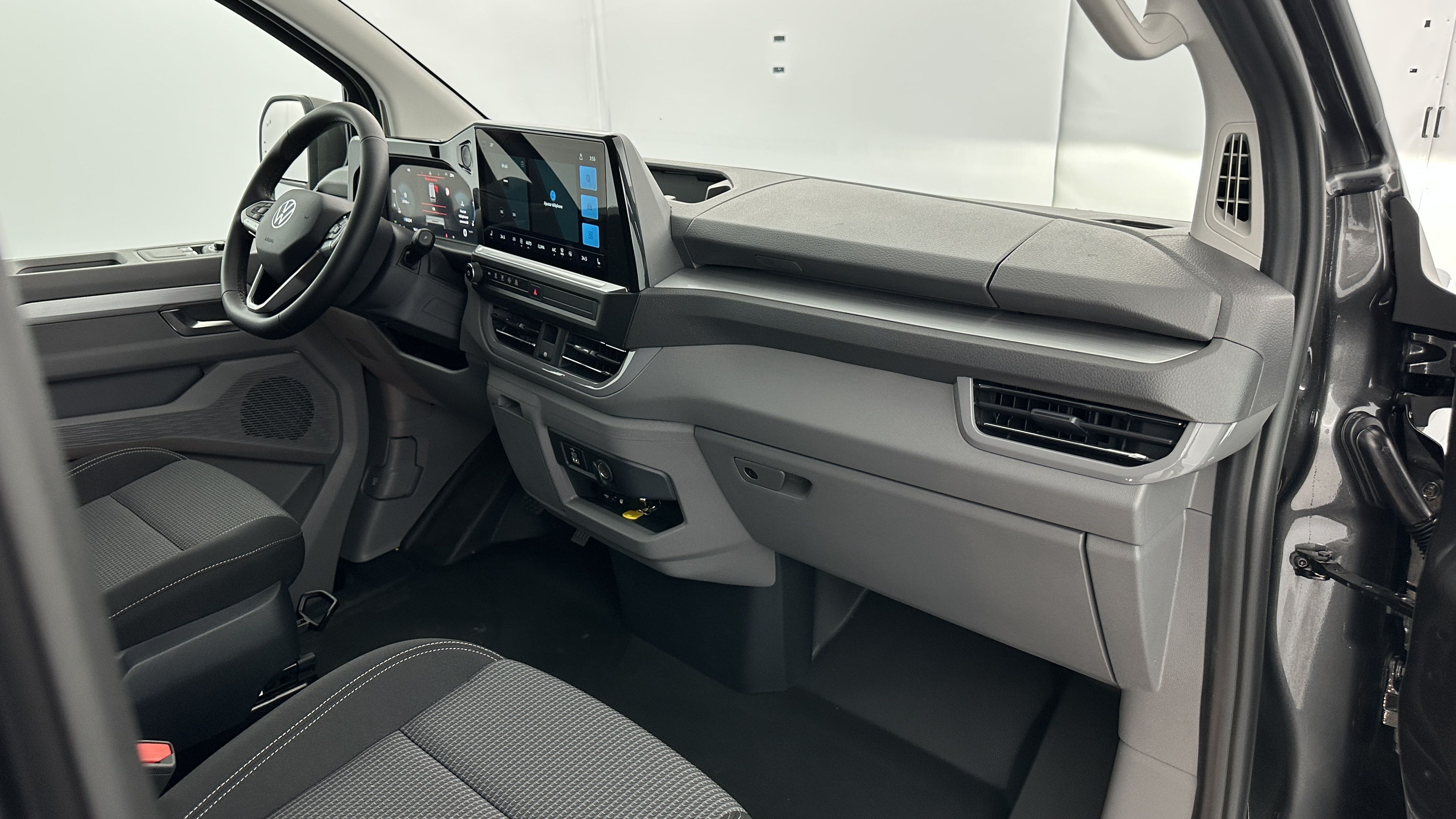 GLI00035050_p53 - VOLKSWAGEN - TRANSPORTER PROCAB - 2026 - photo 7