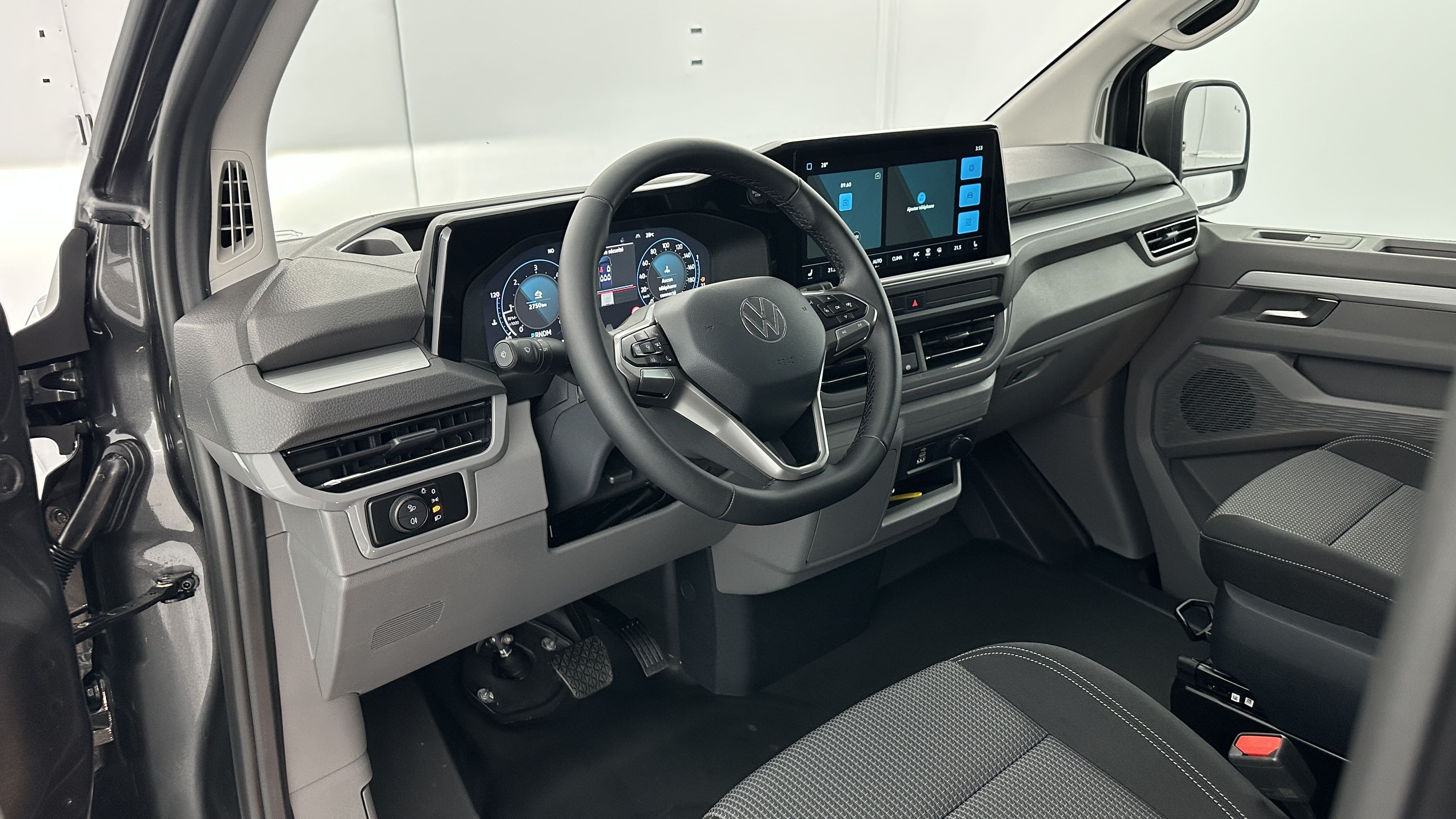 GLI00035049_p53 - VOLKSWAGEN - TRANSPORTER PROCAB - 2026 - photo 6