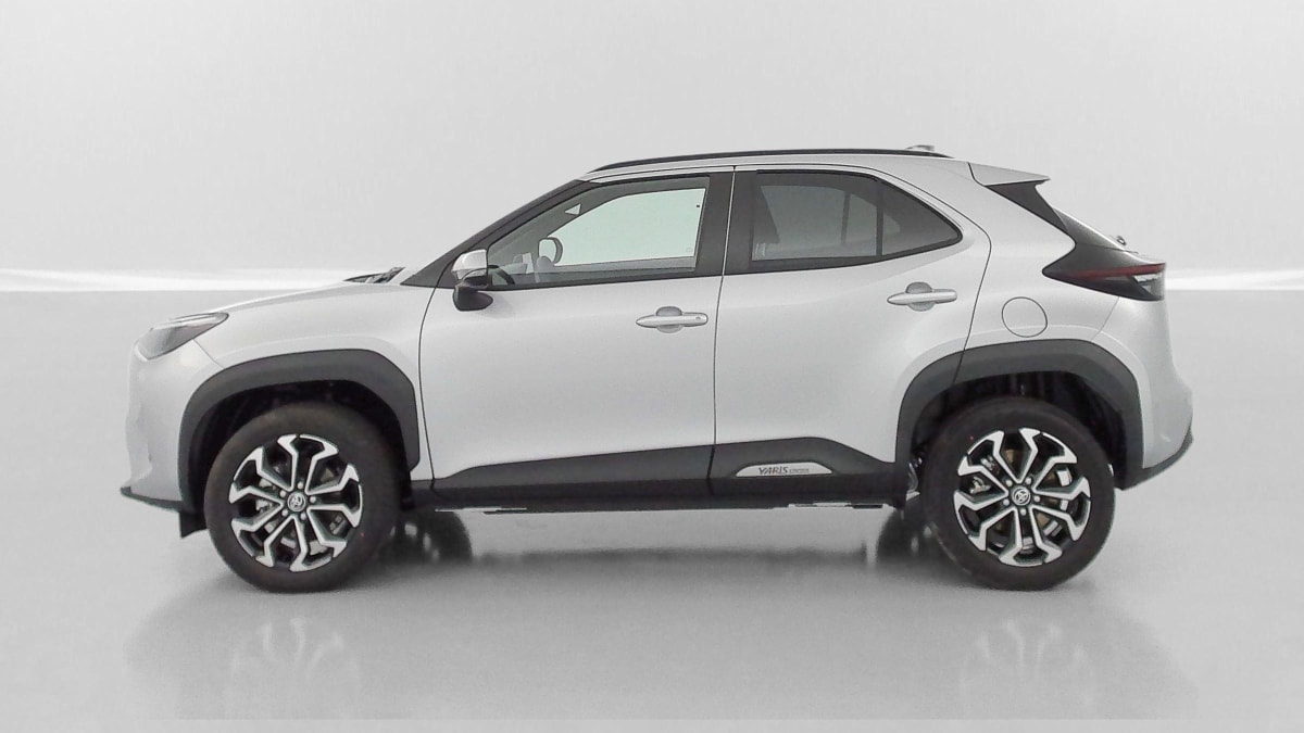 392447_p2 - TOYOTA - YARIS CROSS - 2026 - photo 4