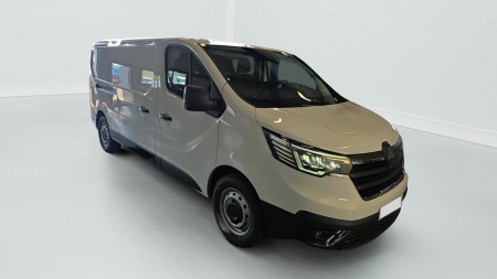 395197_p2 - RENAULT - TRAFIC - 2026