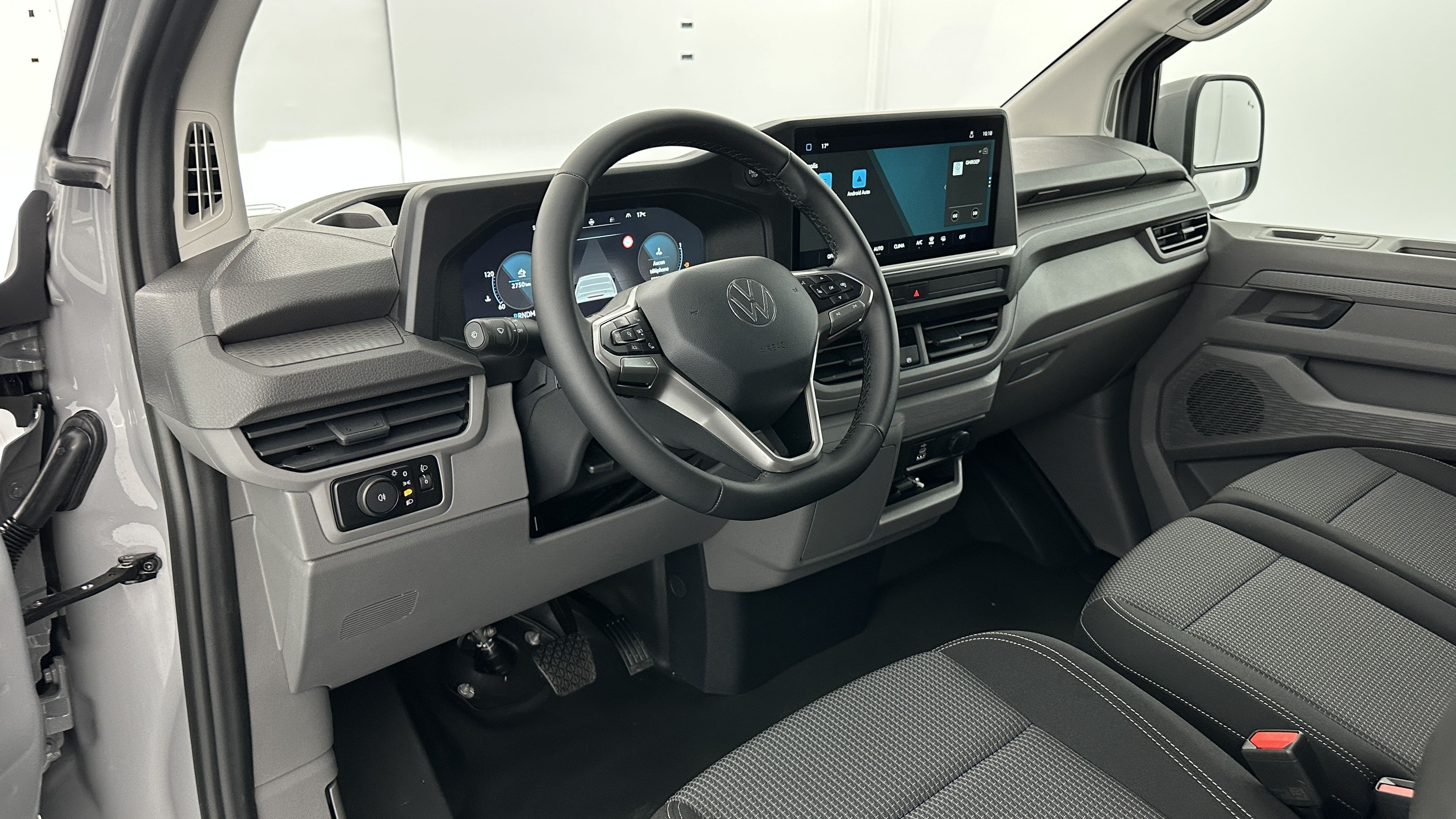 GLI00035053_p53 - VOLKSWAGEN - TRANSPORTER - 2026 - photo 6