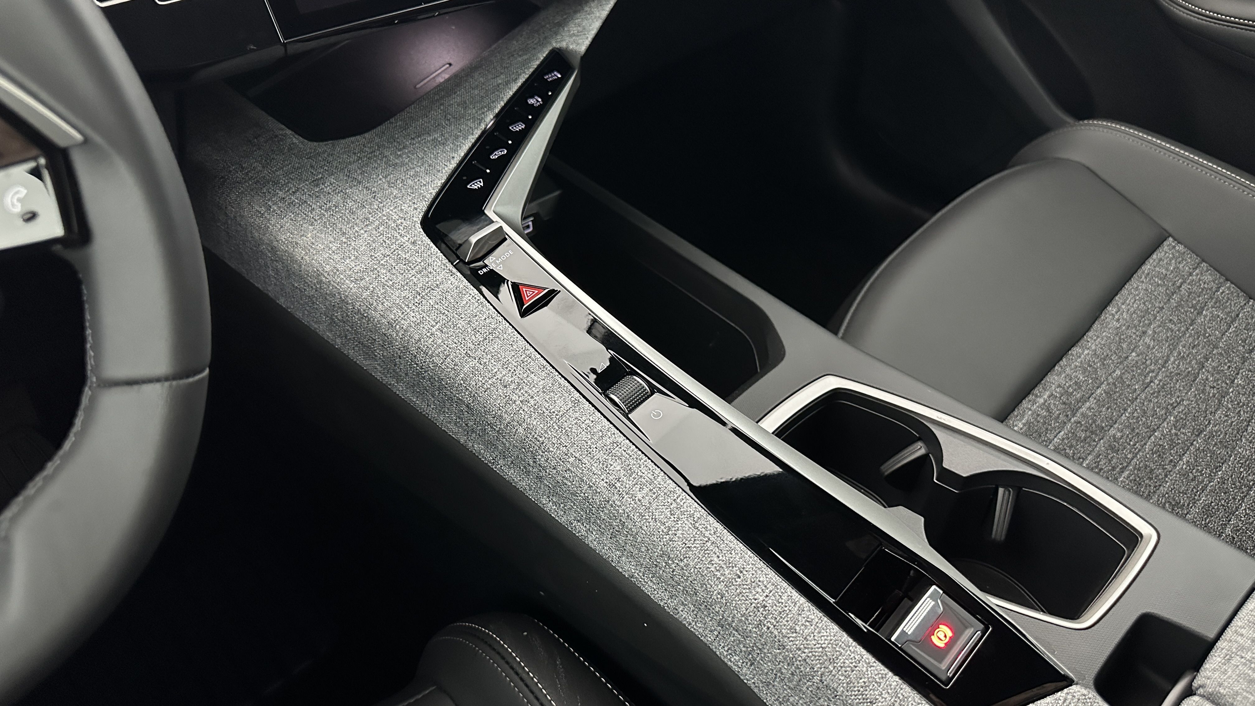 GLI00036176_p53 - PEUGEOT - 3008 - 2025 - photo 16