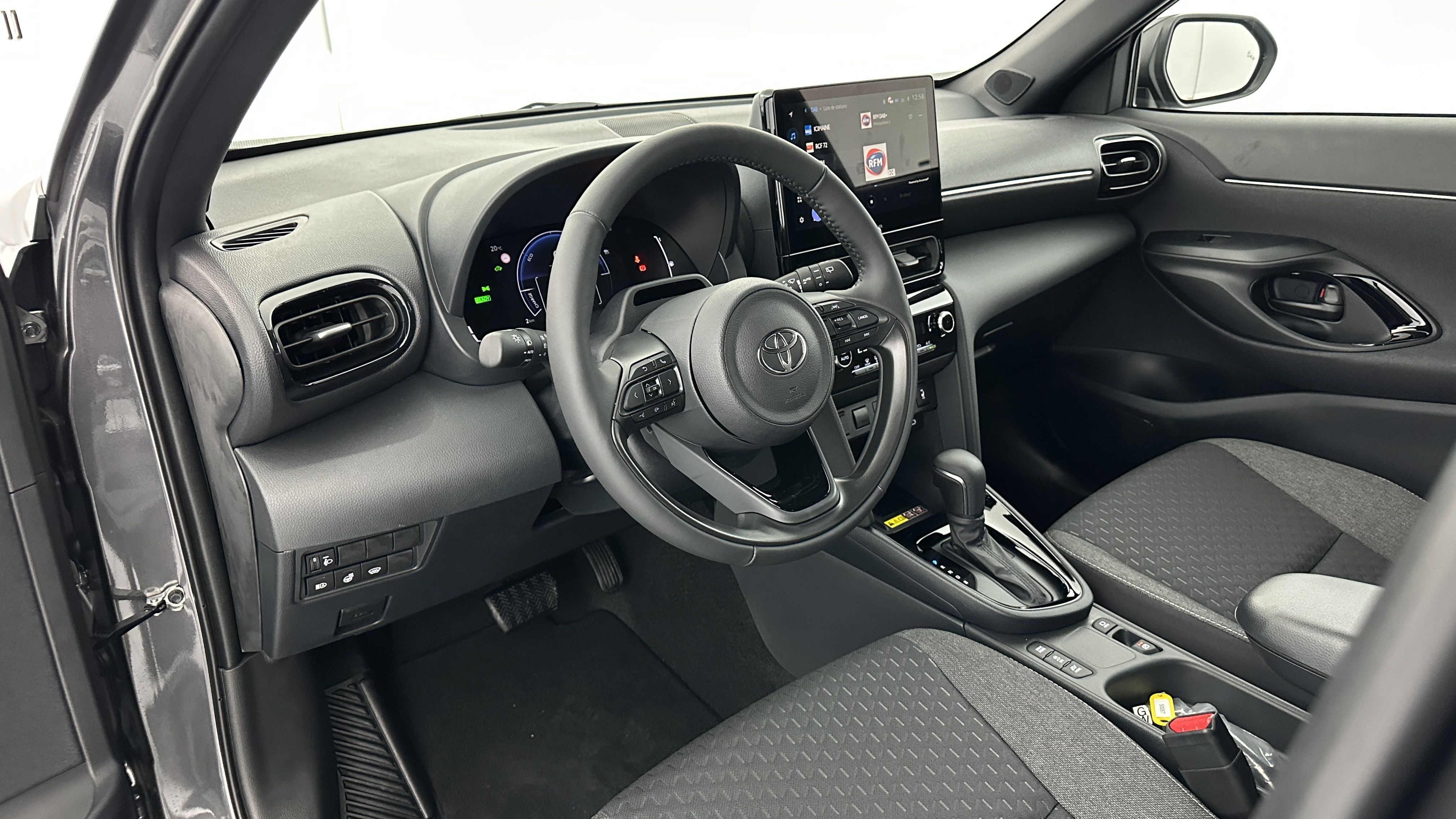 GLI00036697_p53 - TOYOTA - YARIS CROSS - 2026 - photo 6