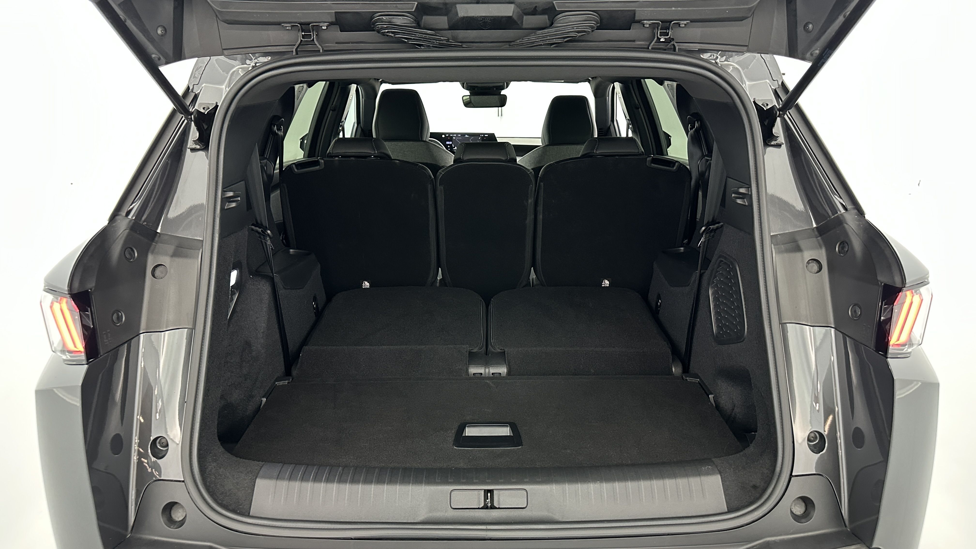 GLI00036198_p53 - PEUGEOT - 5008 - 2025 - photo 10