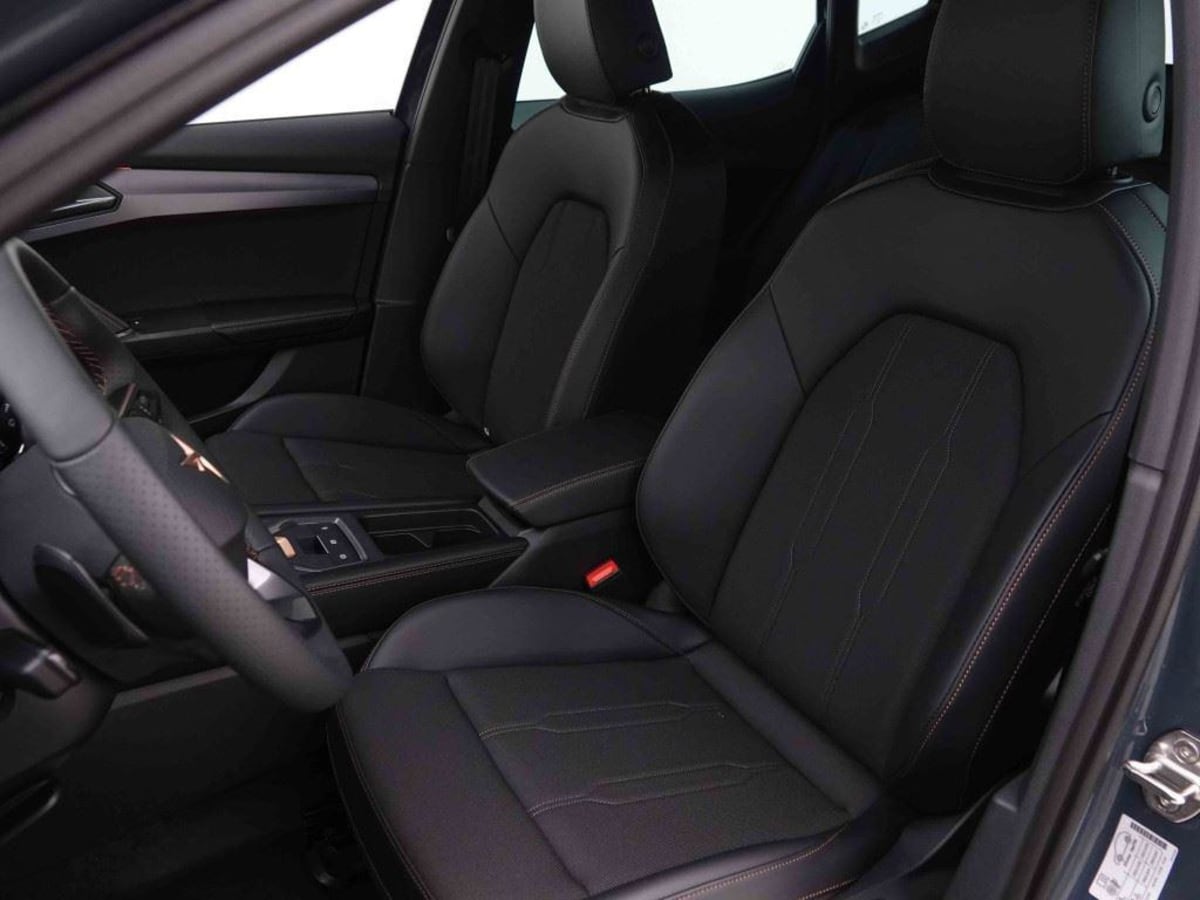 395467_p2 - CUPRA - FORMENTOR - 2026 - photo 6