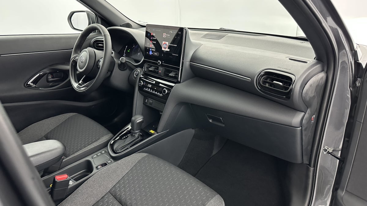 394835_p2 - TOYOTA - YARIS CROSS - 2026 - photo 7