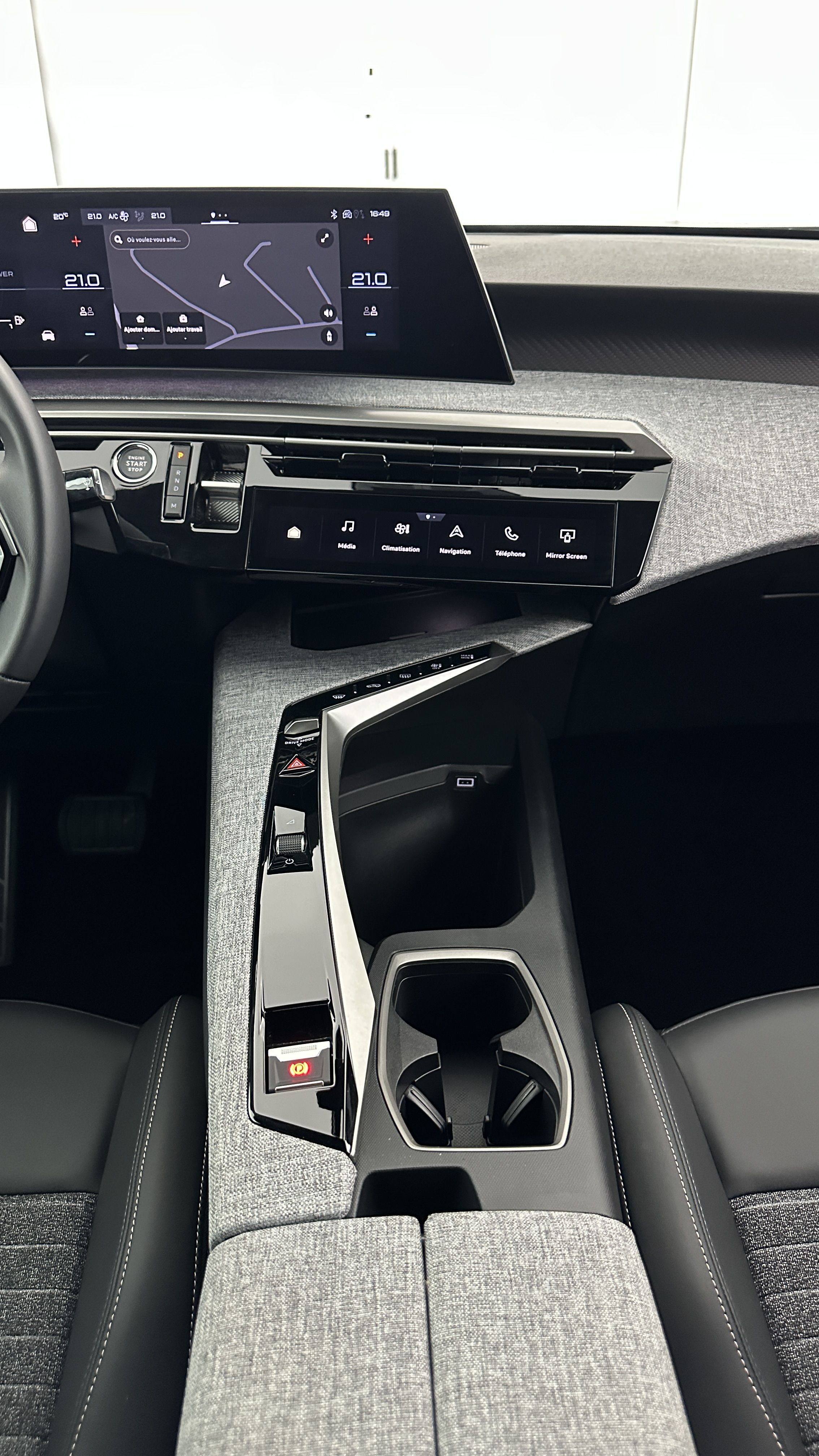 GLI00036167_p53 - PEUGEOT - 3008 - 2025 - photo 15