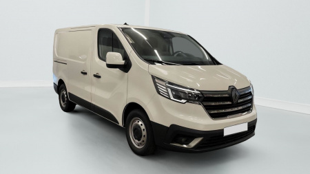 399575_p2 - RENAULT - TRAFIC - 2026