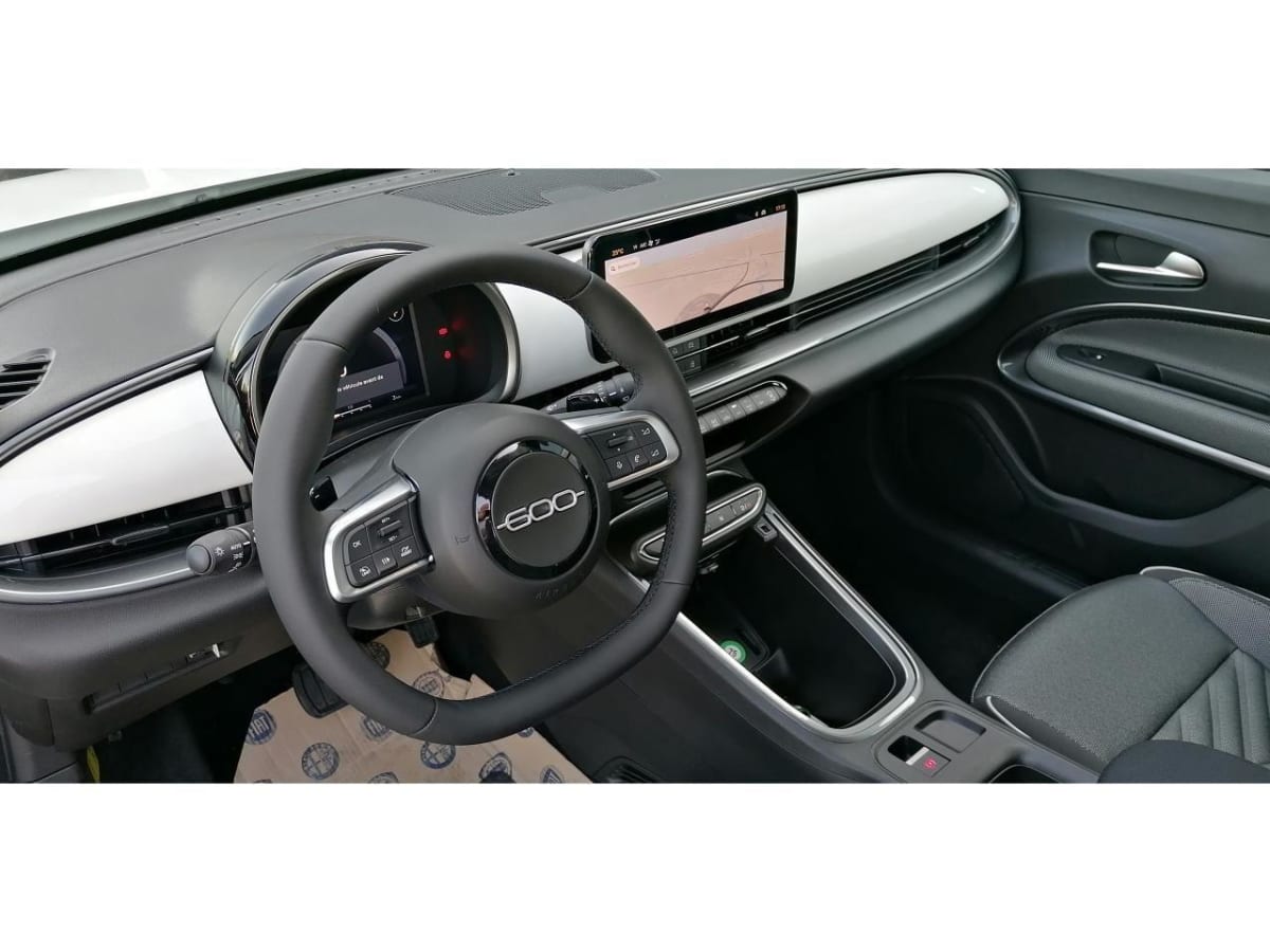 401328_p2 - FIAT - 600 - 2026 - photo 4
