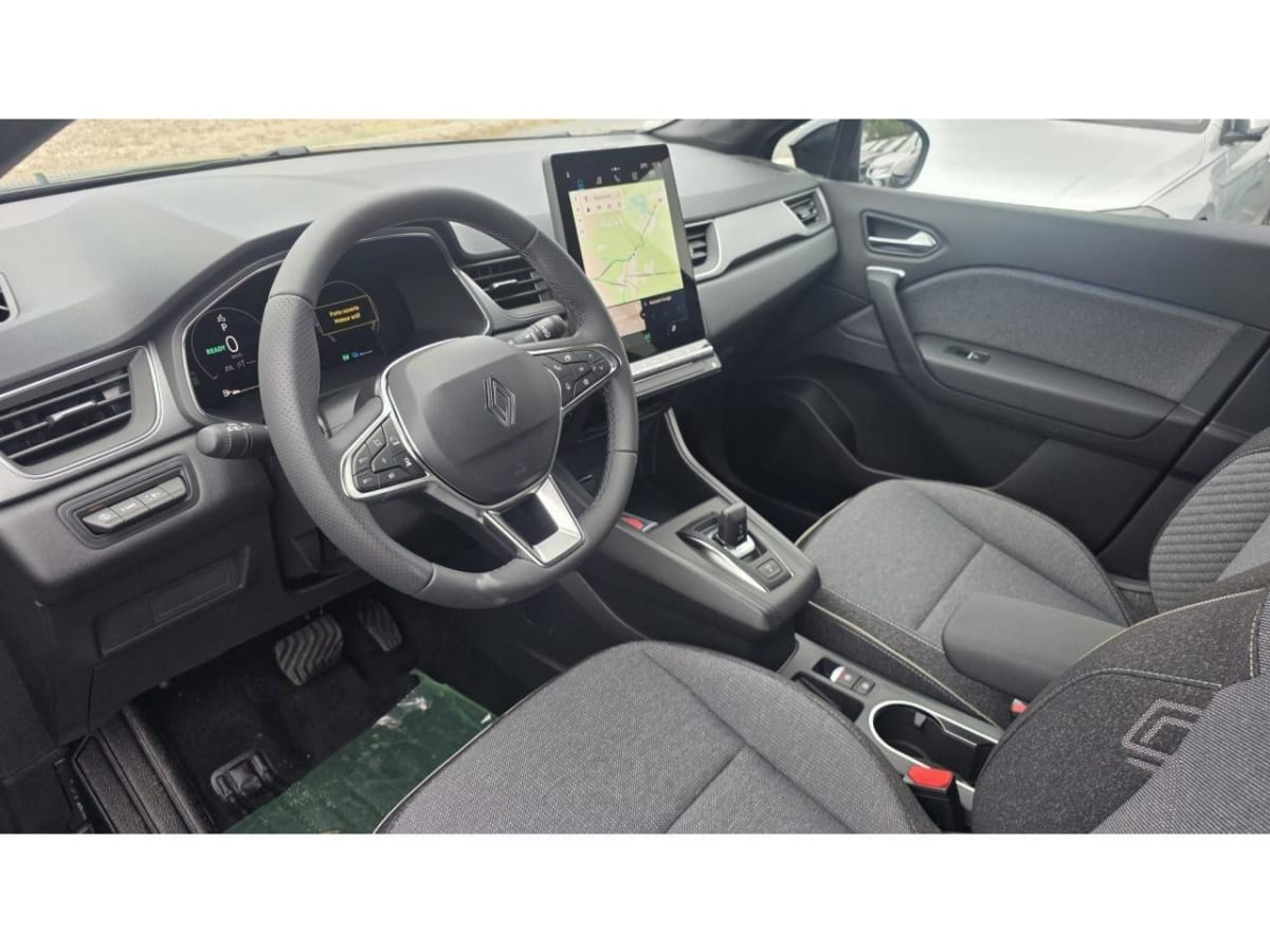 401398_p2 - RENAULT - CAPTUR - 2026 - photo 3