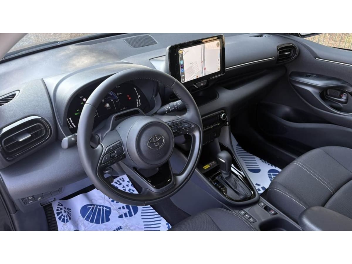 403232_p2 - TOYOTA - YARIS - 2026 - photo 4