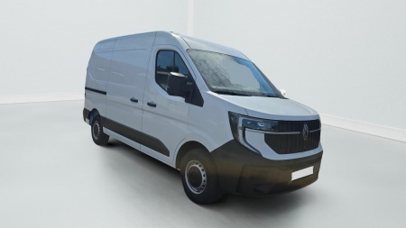 403696_p2 - RENAULT - MASTER - 2025
