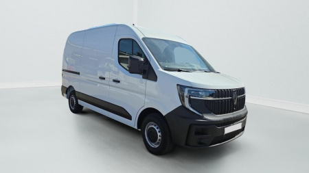 403703_p2 - RENAULT - MASTER - 2025