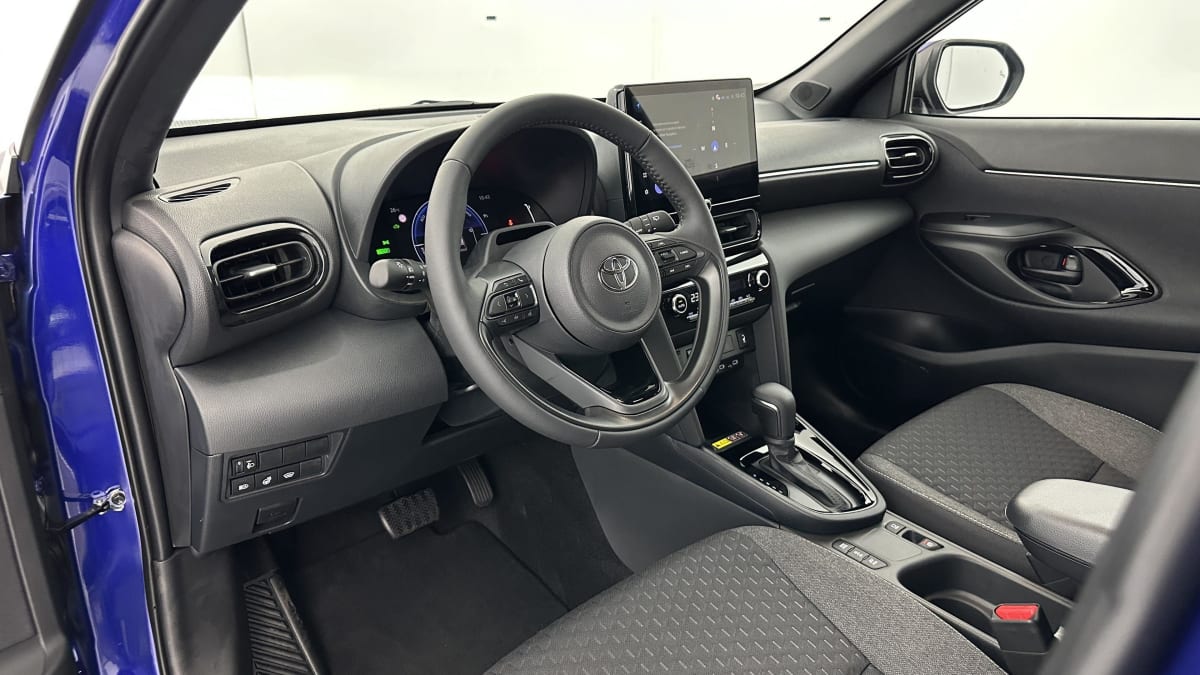 404221_p2 - TOYOTA - YARIS CROSS - 2026 - photo 5